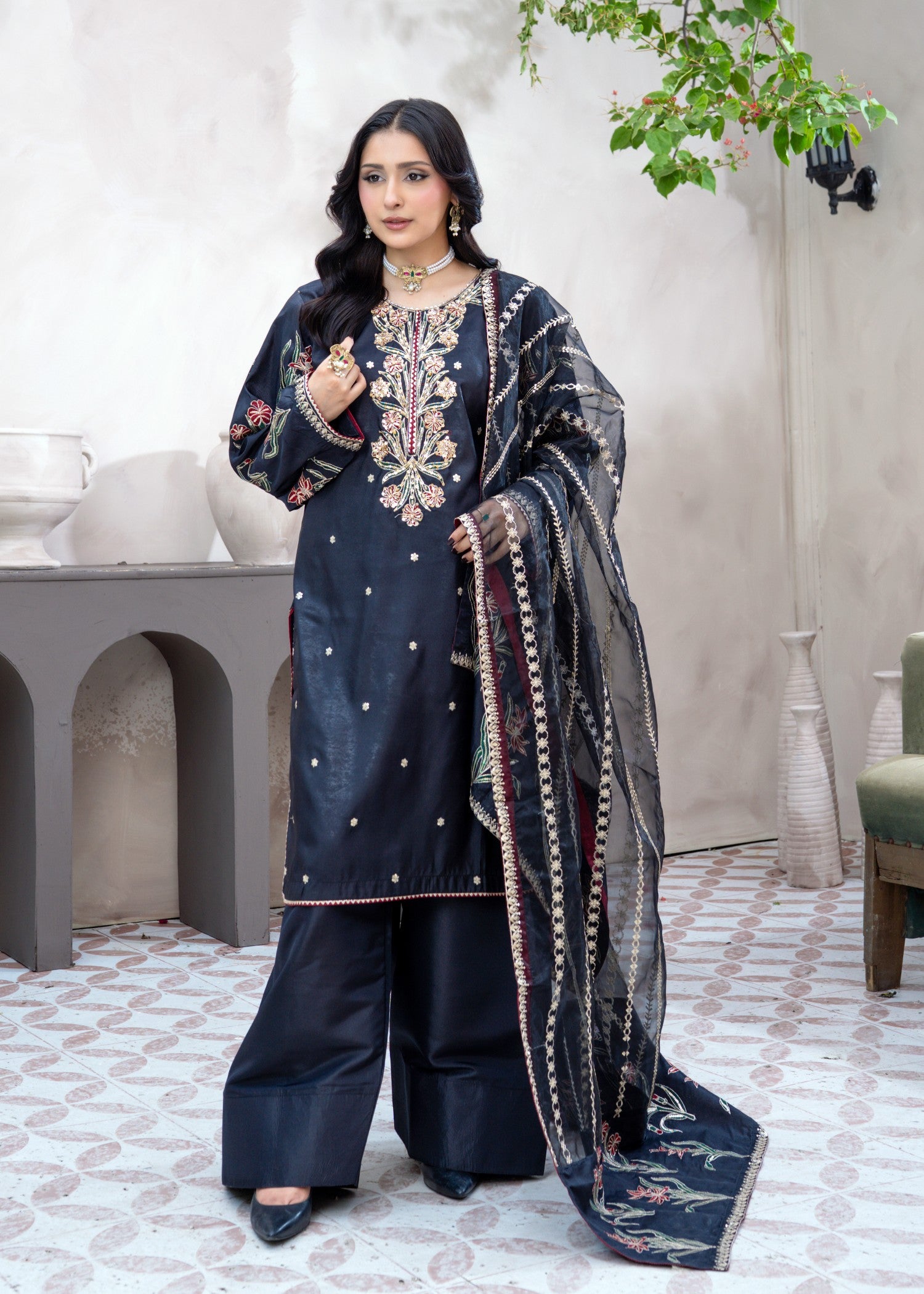 thai silk Kurta Set in Black
