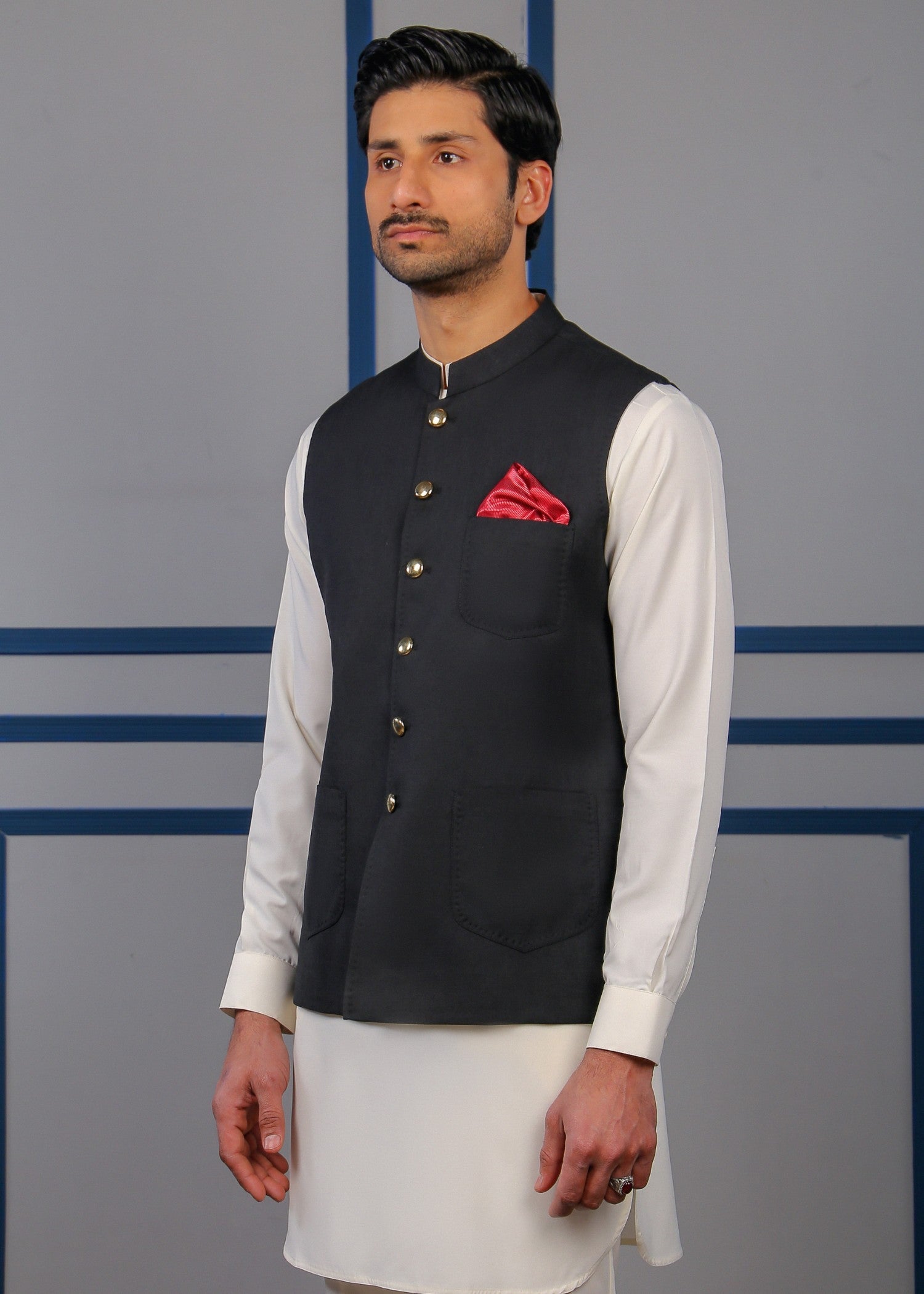blended linen Waistcoat in Black