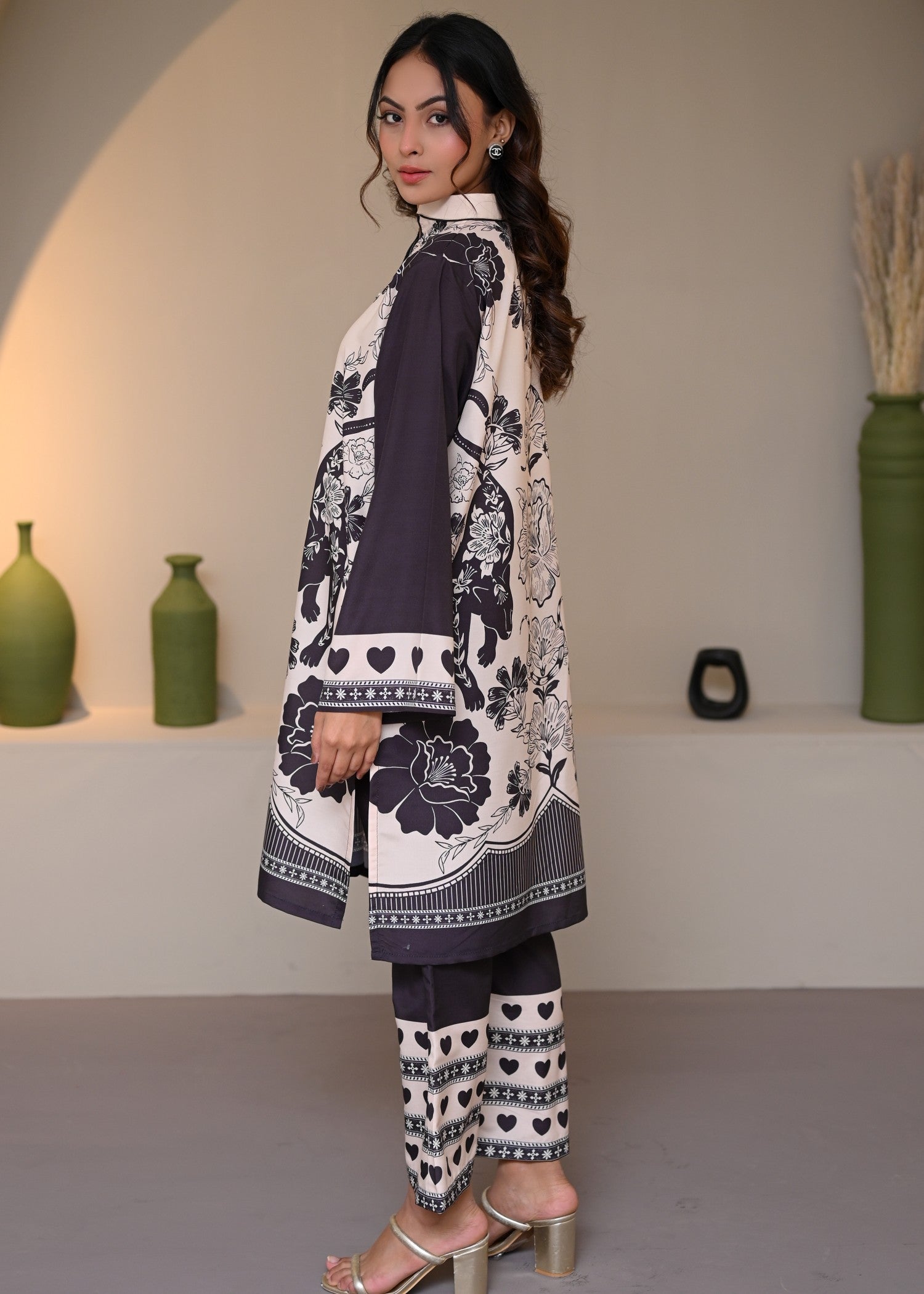 swiss lawn Co Ord Sets in Black, ivory