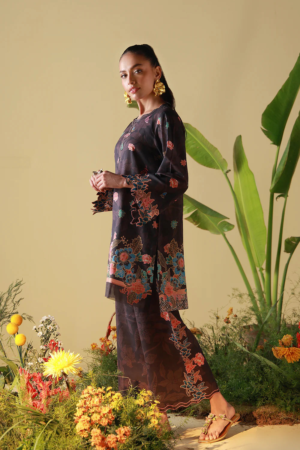 Mirha 2PC Lawn – Coffee Bloom