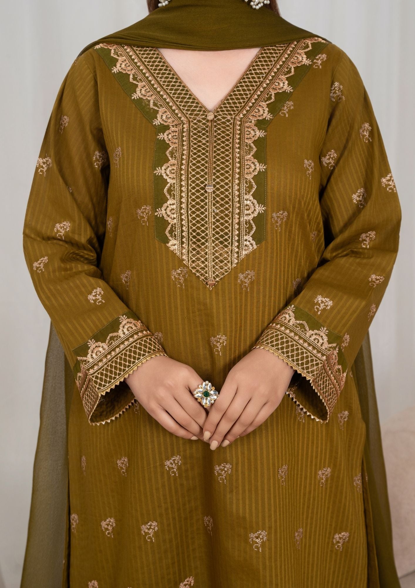 lawn Kurta Set in Golden brown
