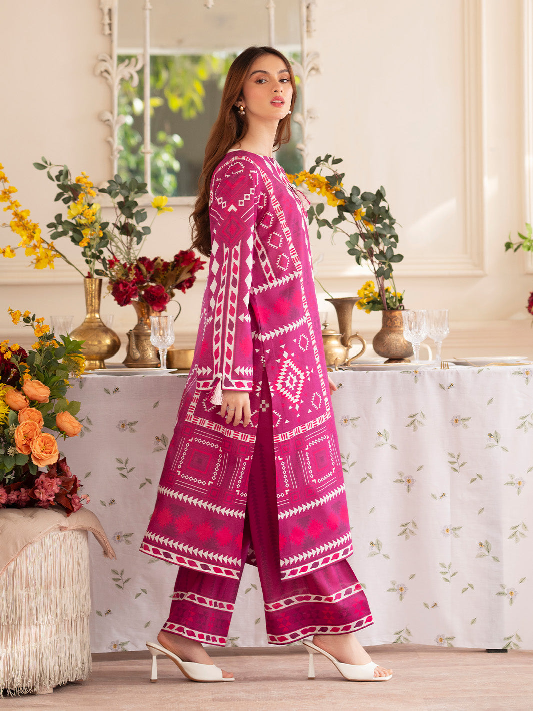 Noir 2PC Lawn – N-04