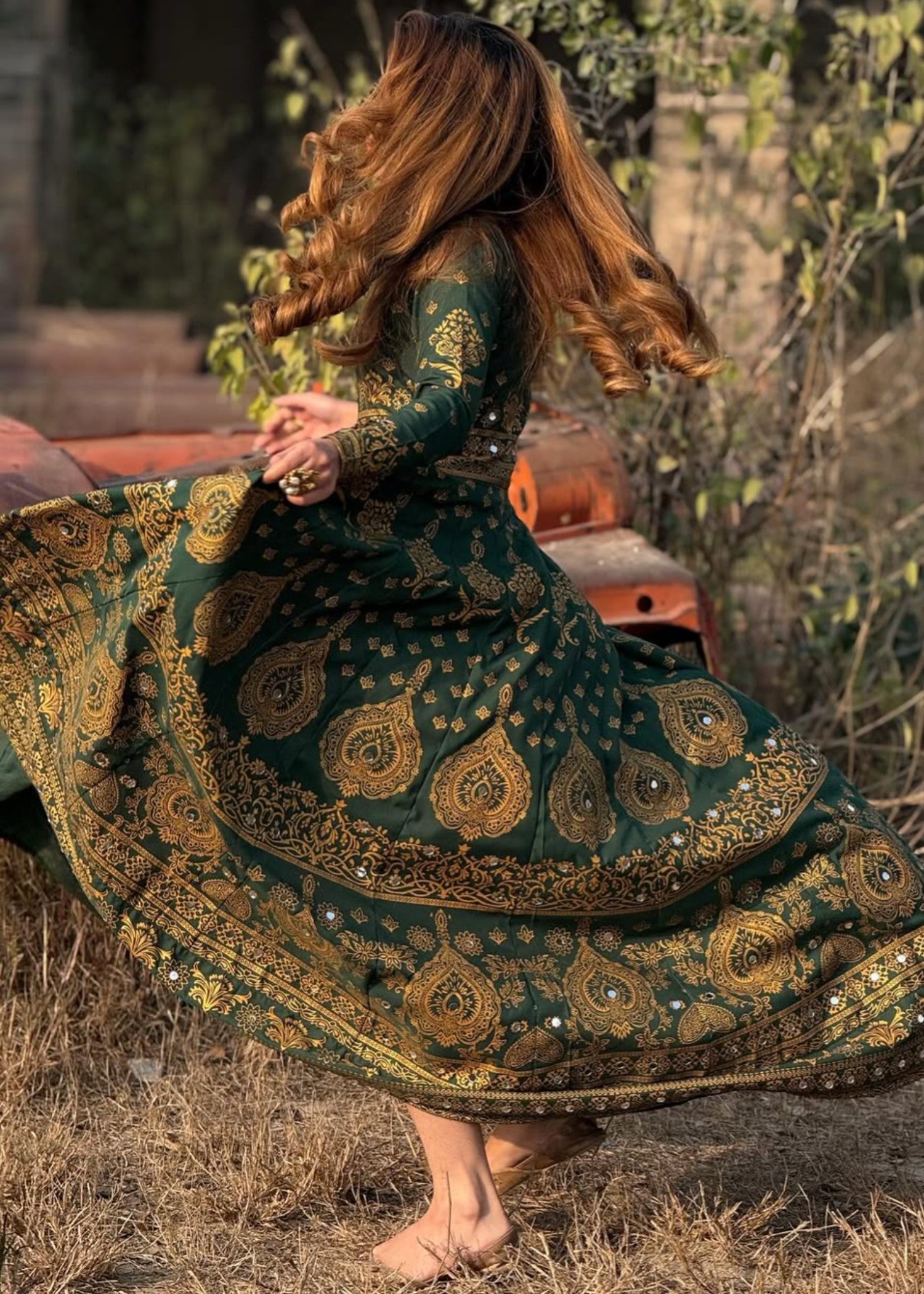 satin silk Maxi in Dark green