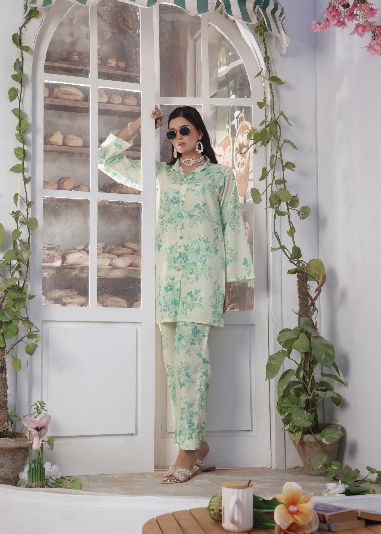 slub lawn Co Ord Sets in Moss green, light yellow