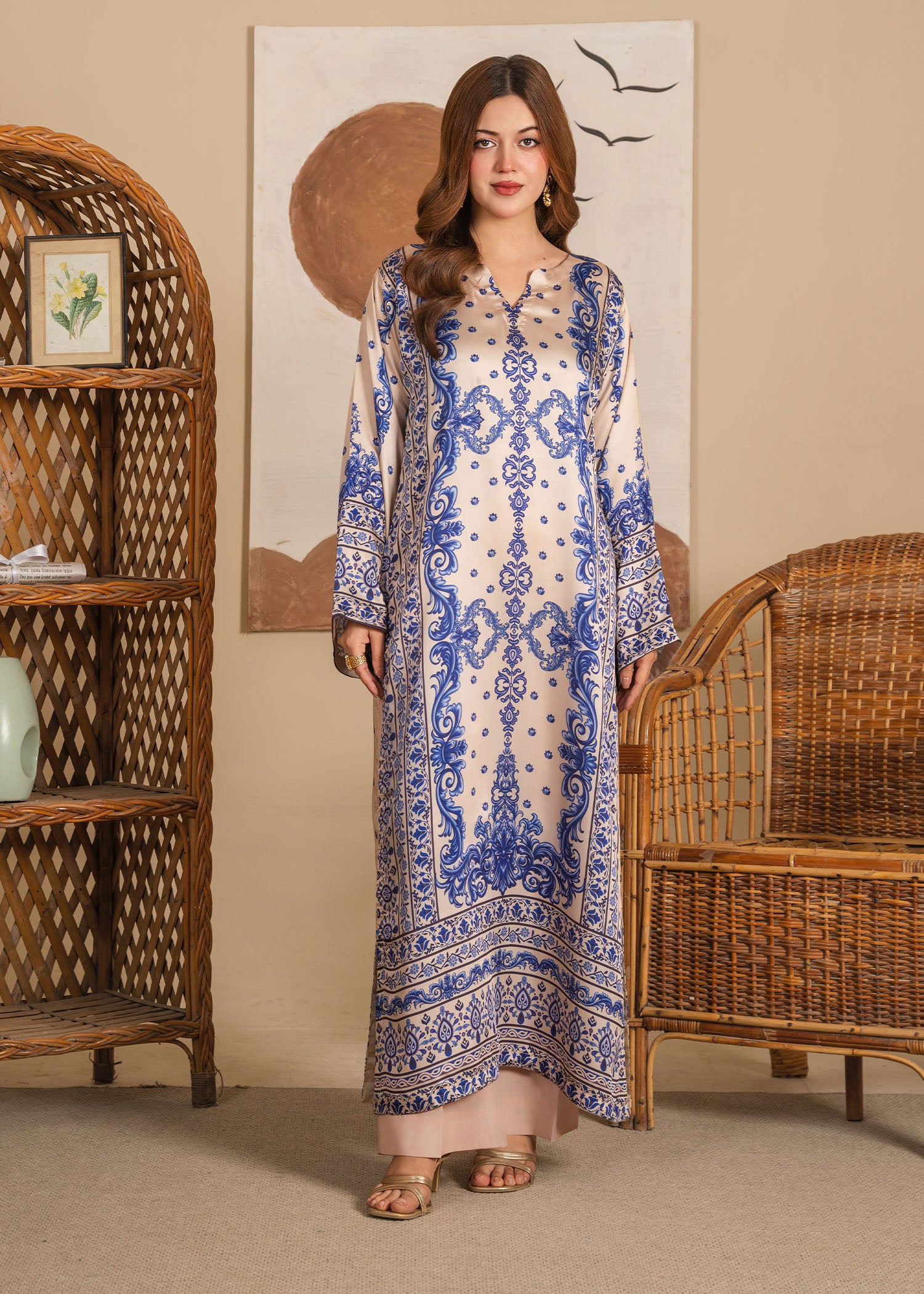charmuse/shamooz Kurti in Blue, beige
