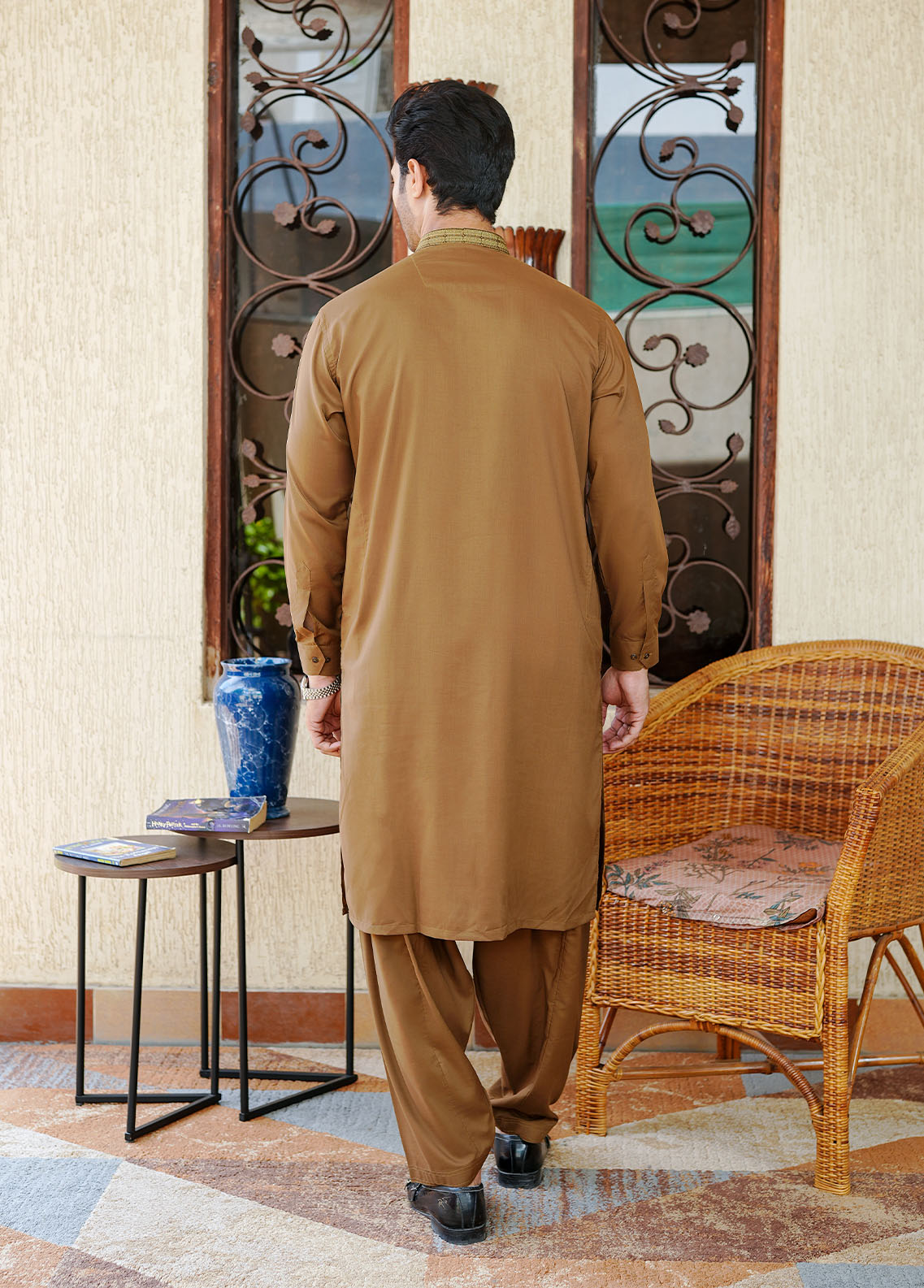 wash & wear Shalwar Kameez in Hazelwood brown