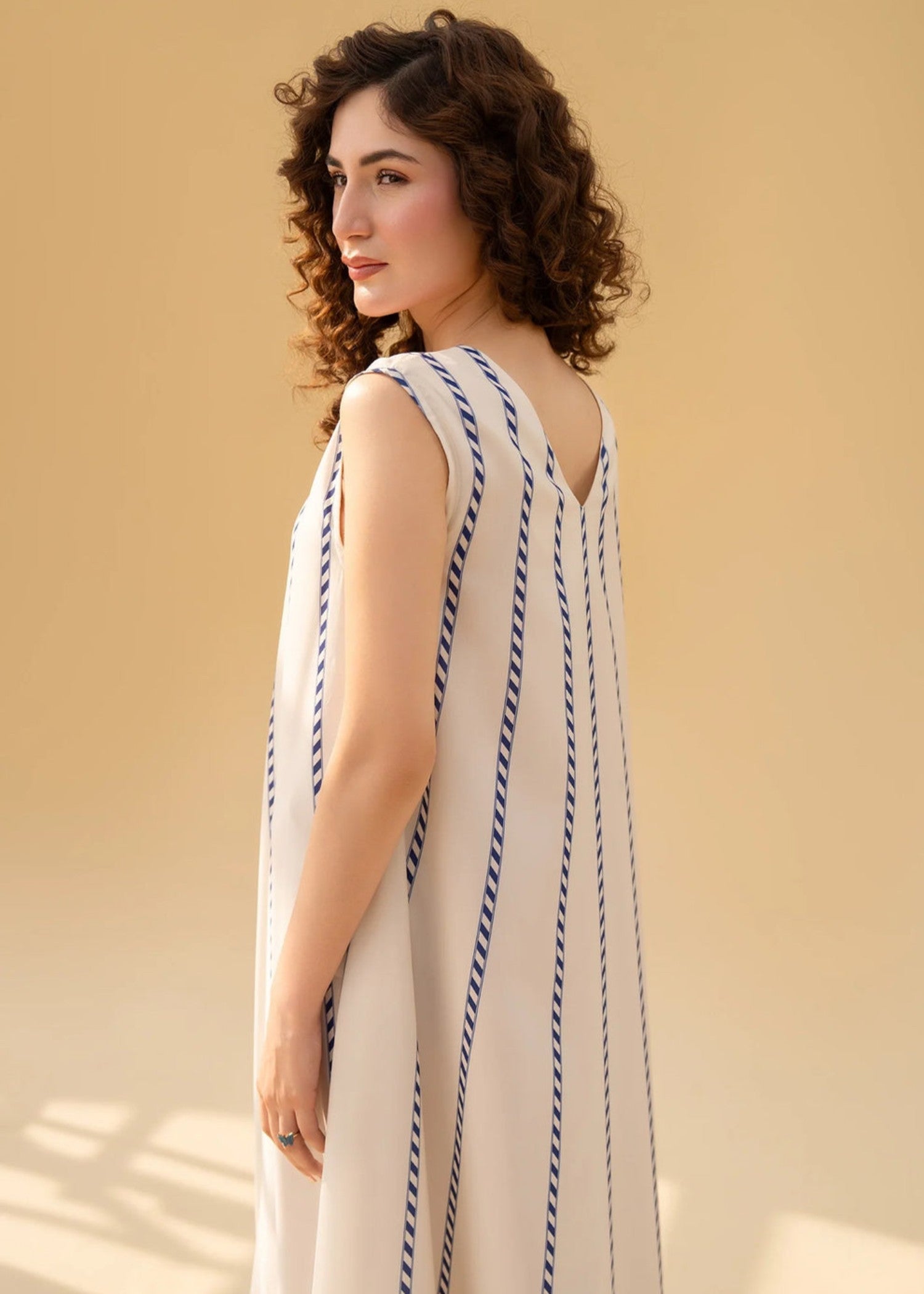 blended cambric Maxi in Pearl white