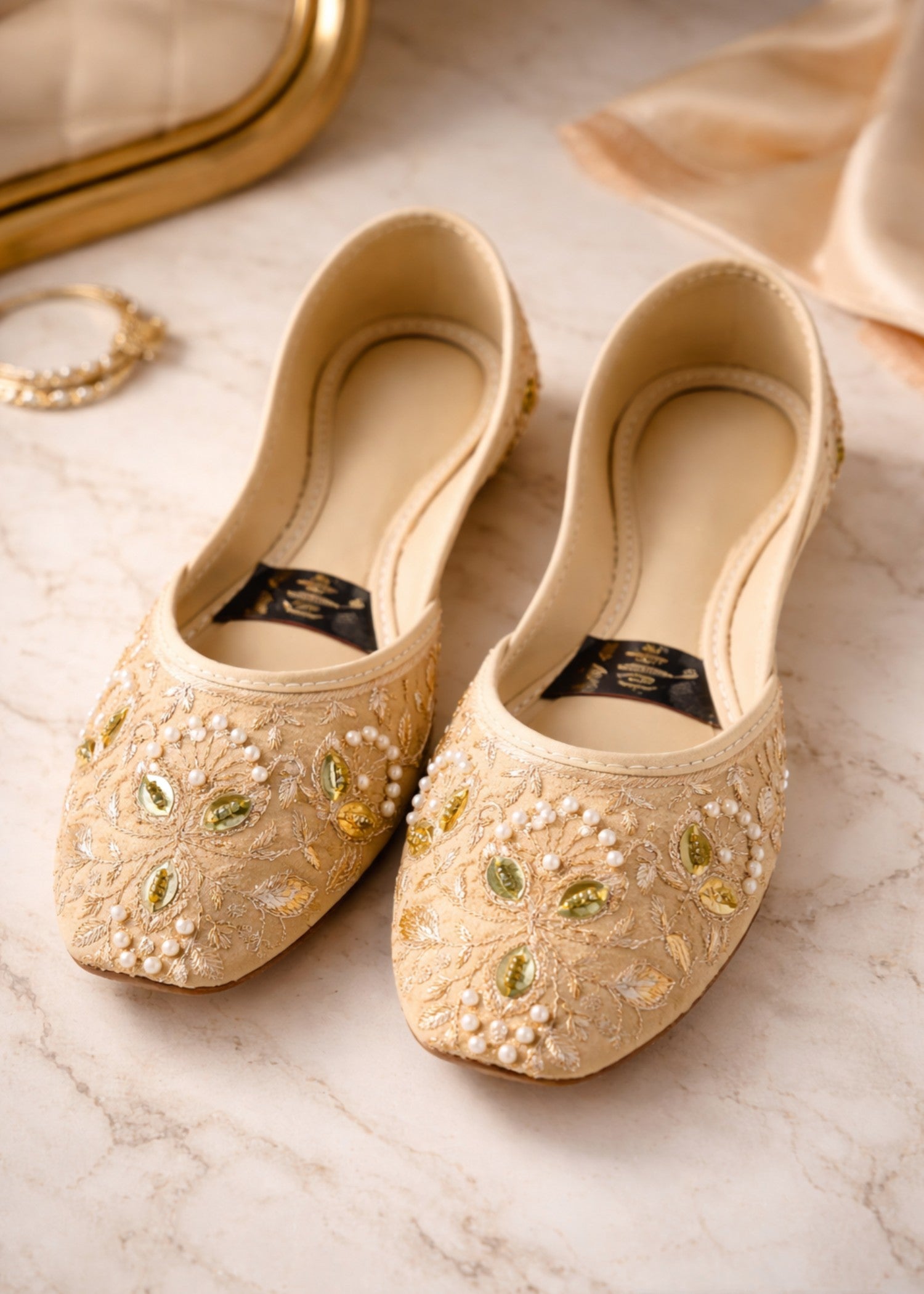 Khussa in Beige by - High Quality Women Khussa YFX2192