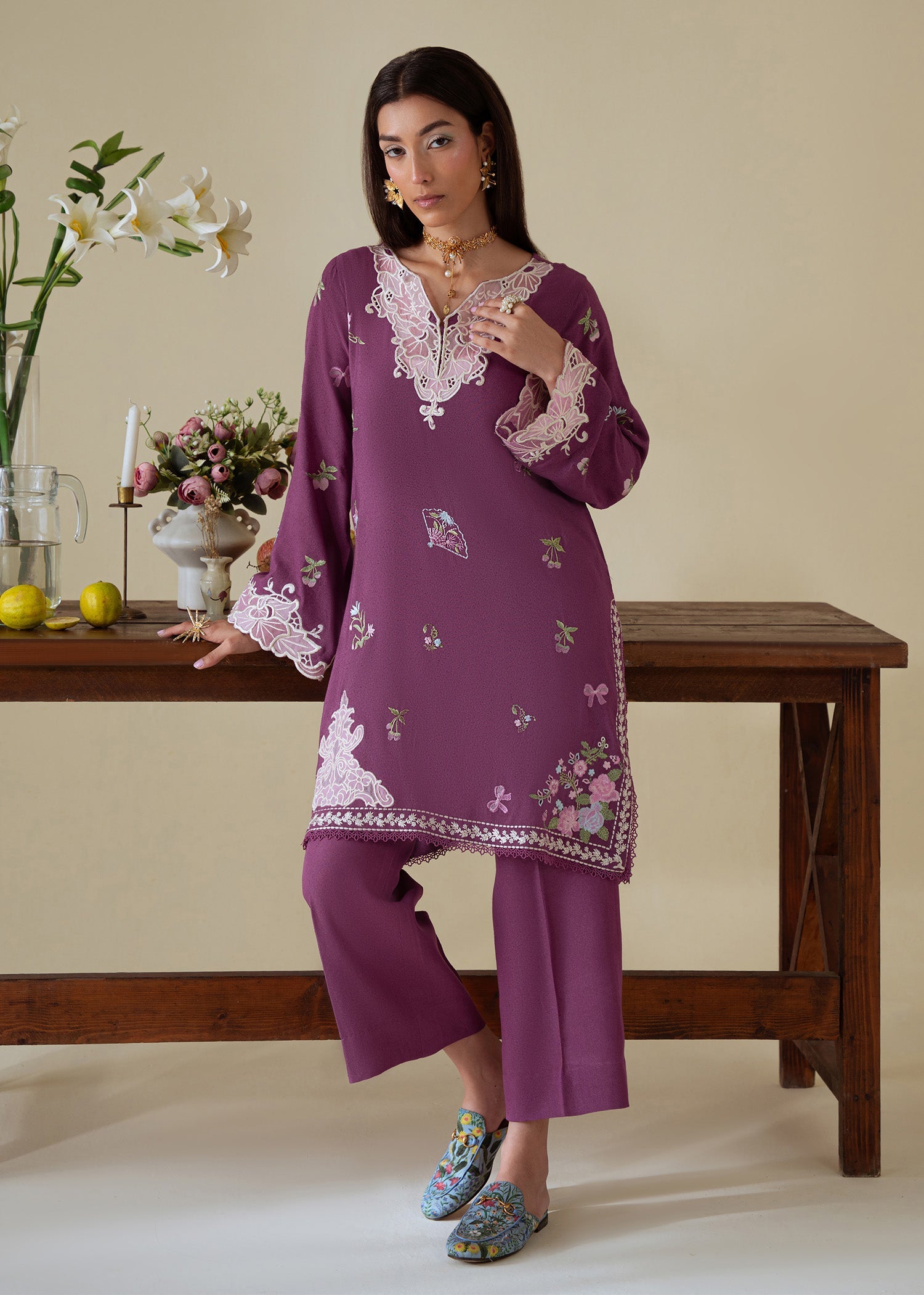 karandi Kurta Set in Mauve