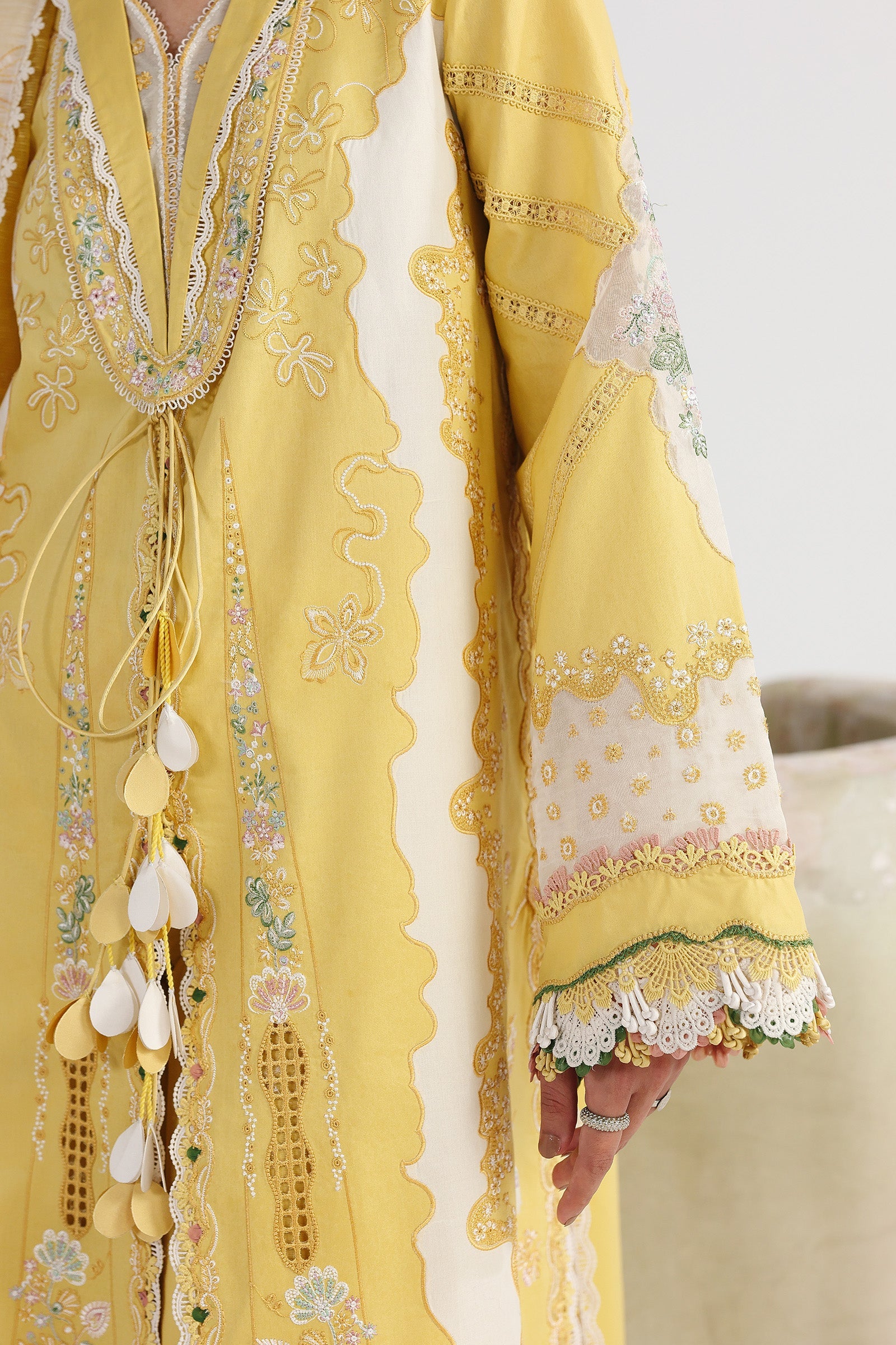 Festive Luxury Lawn – QFL-05 ZARIA