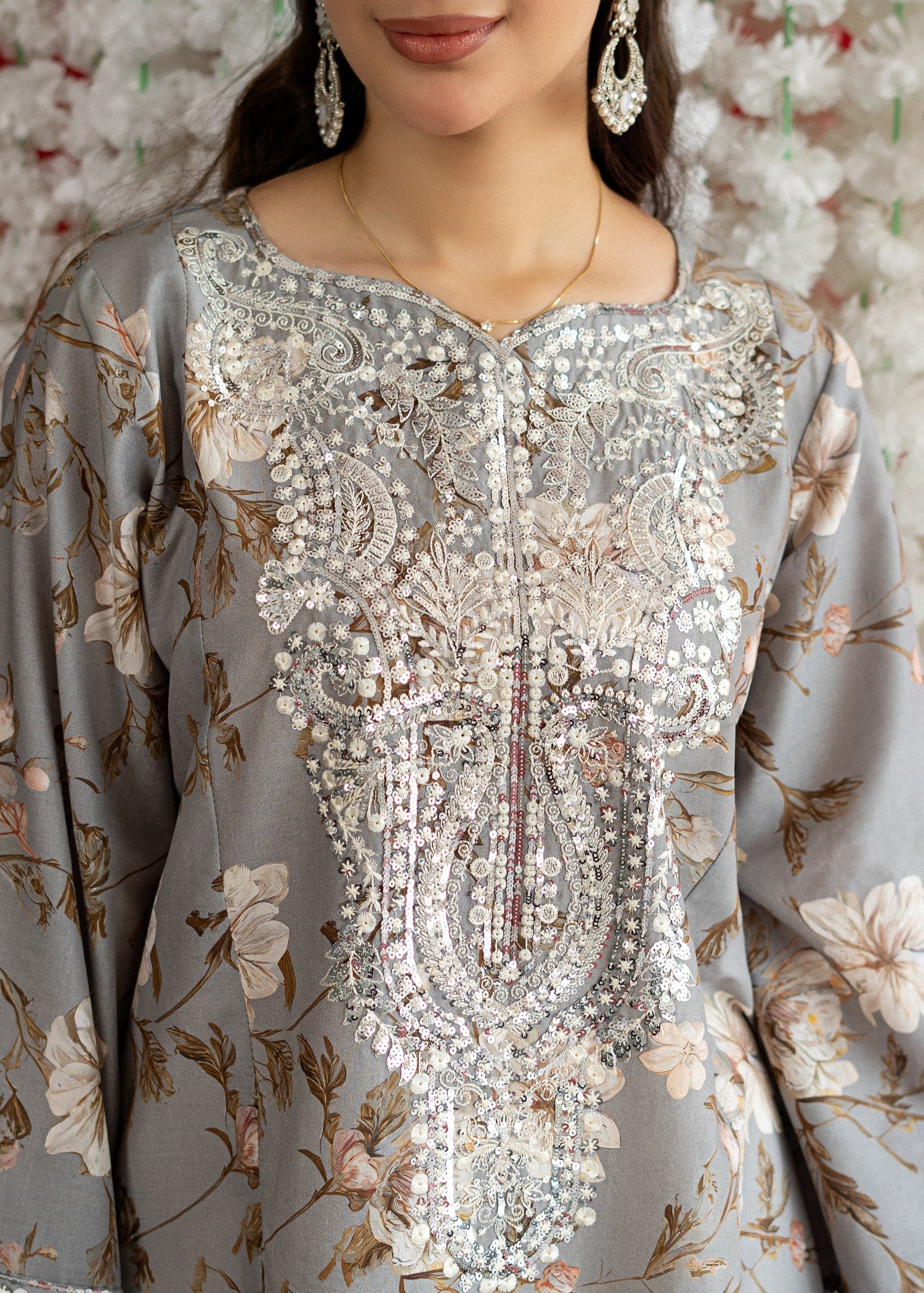 lawn Kurta Set in Off-white, zinc grey