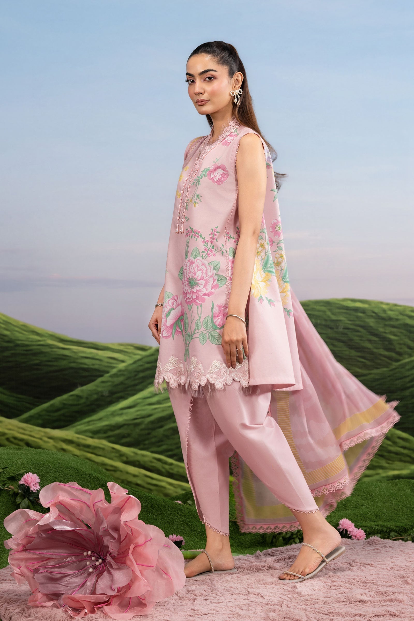 MBasics Dreamscape Lawn – MB1404A