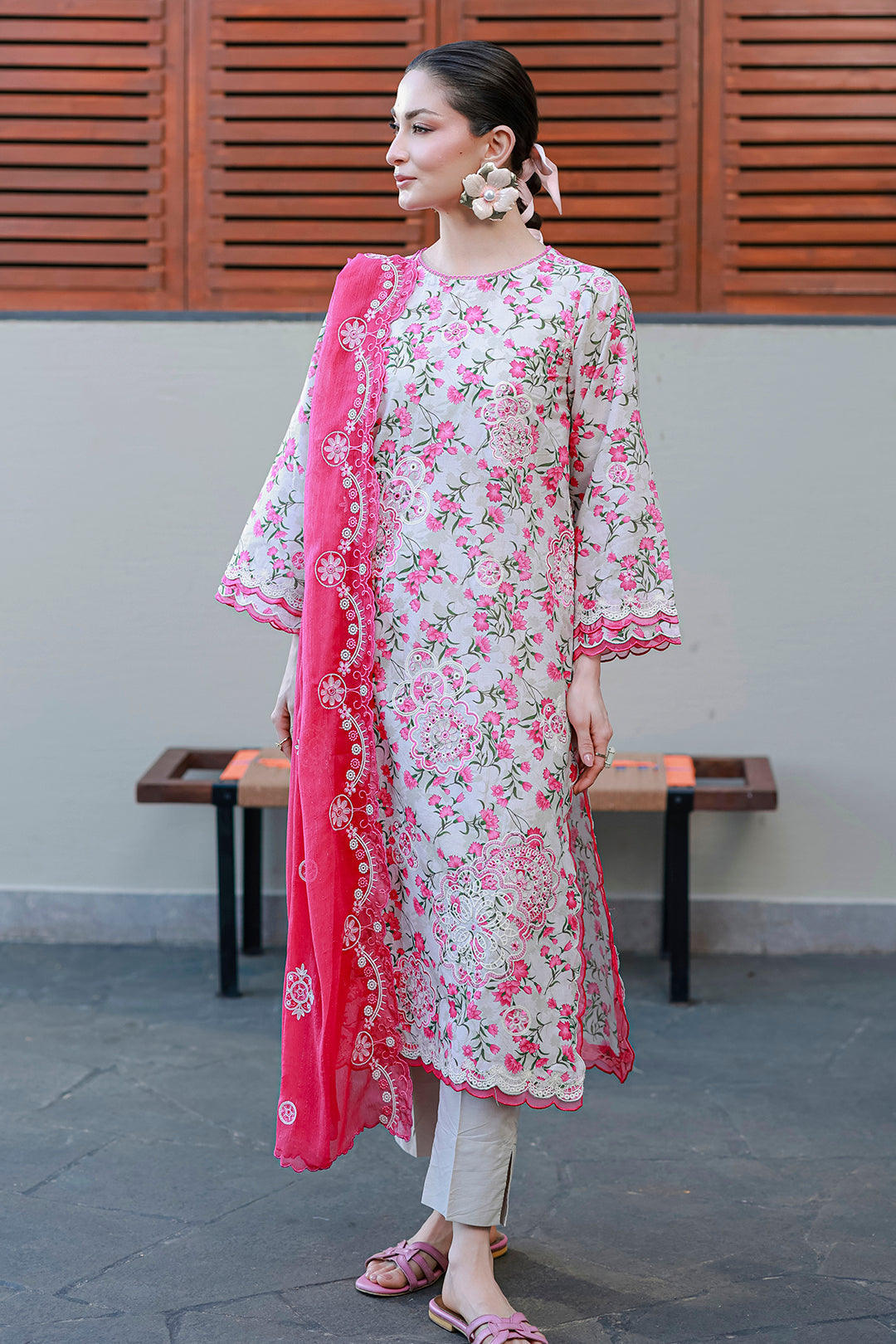 Chikankari Lawn – Z-4051