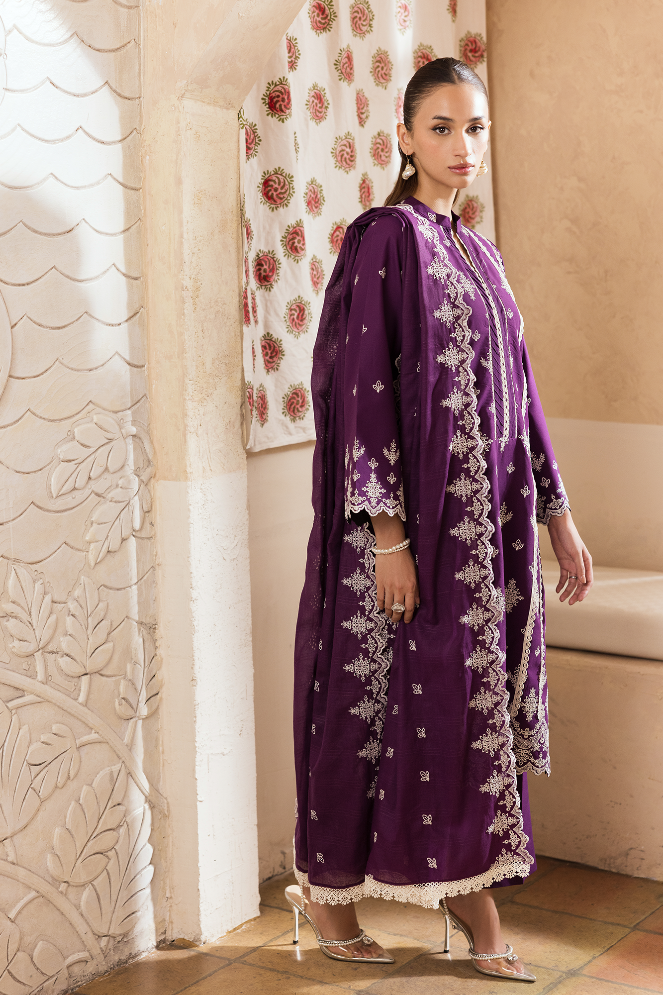 Nissa Chikankari Lawn – N-04
