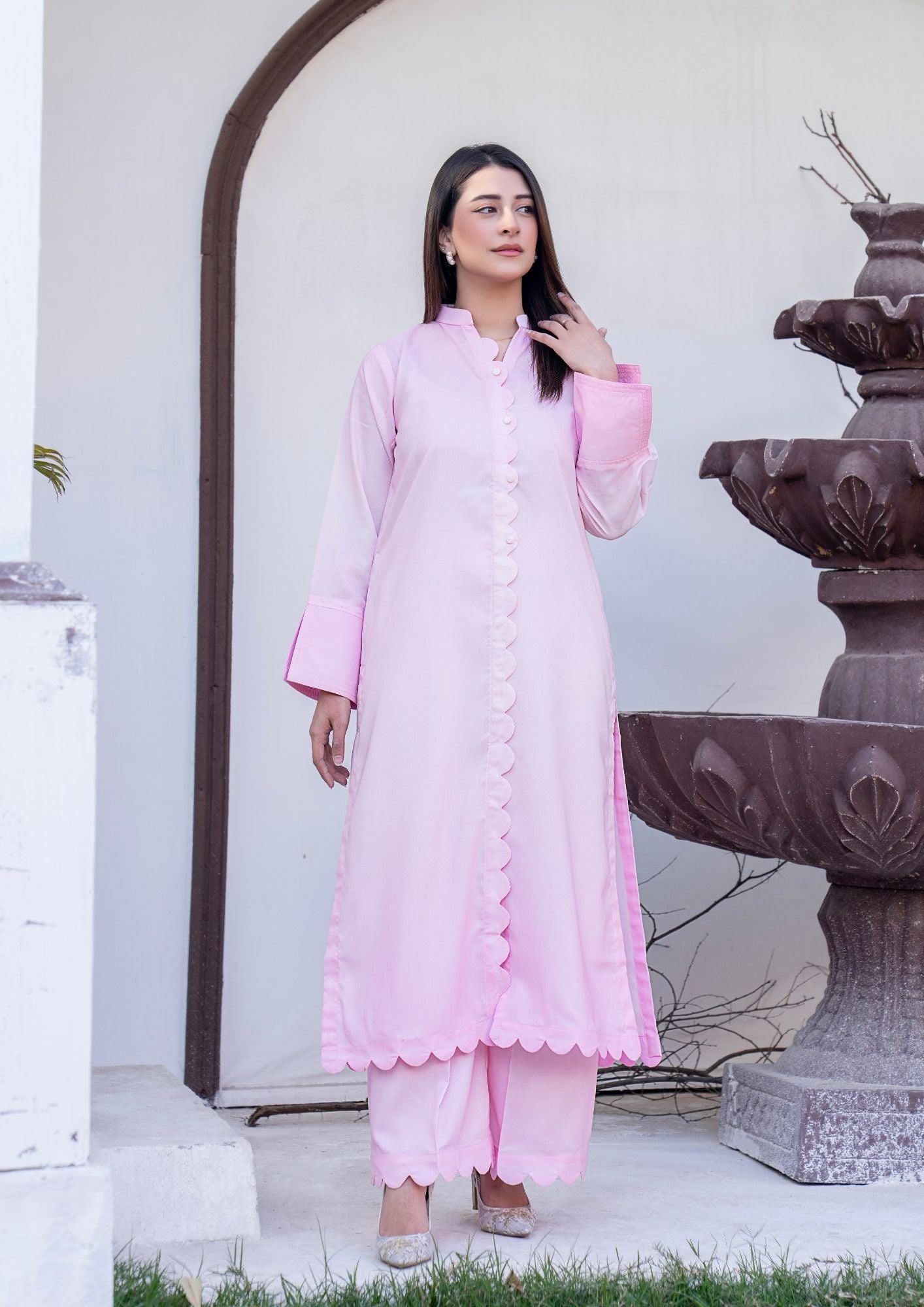 arabic lawn Kurta Set in Pink