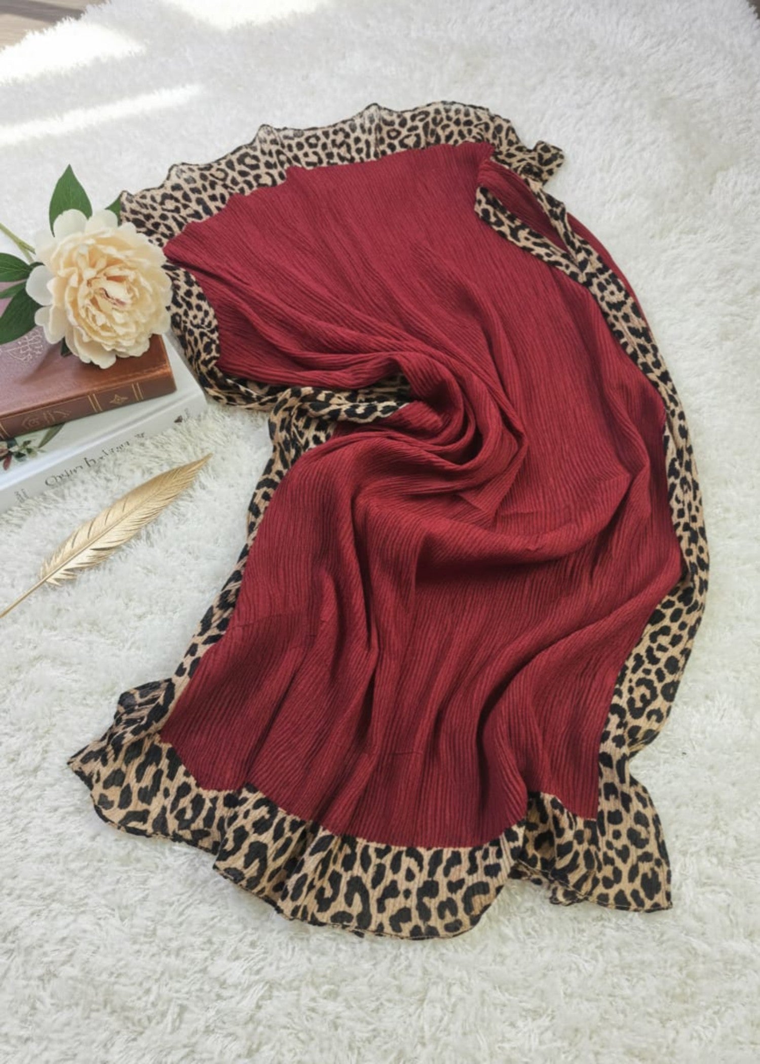 ribbed lawn Hijab in Maroon