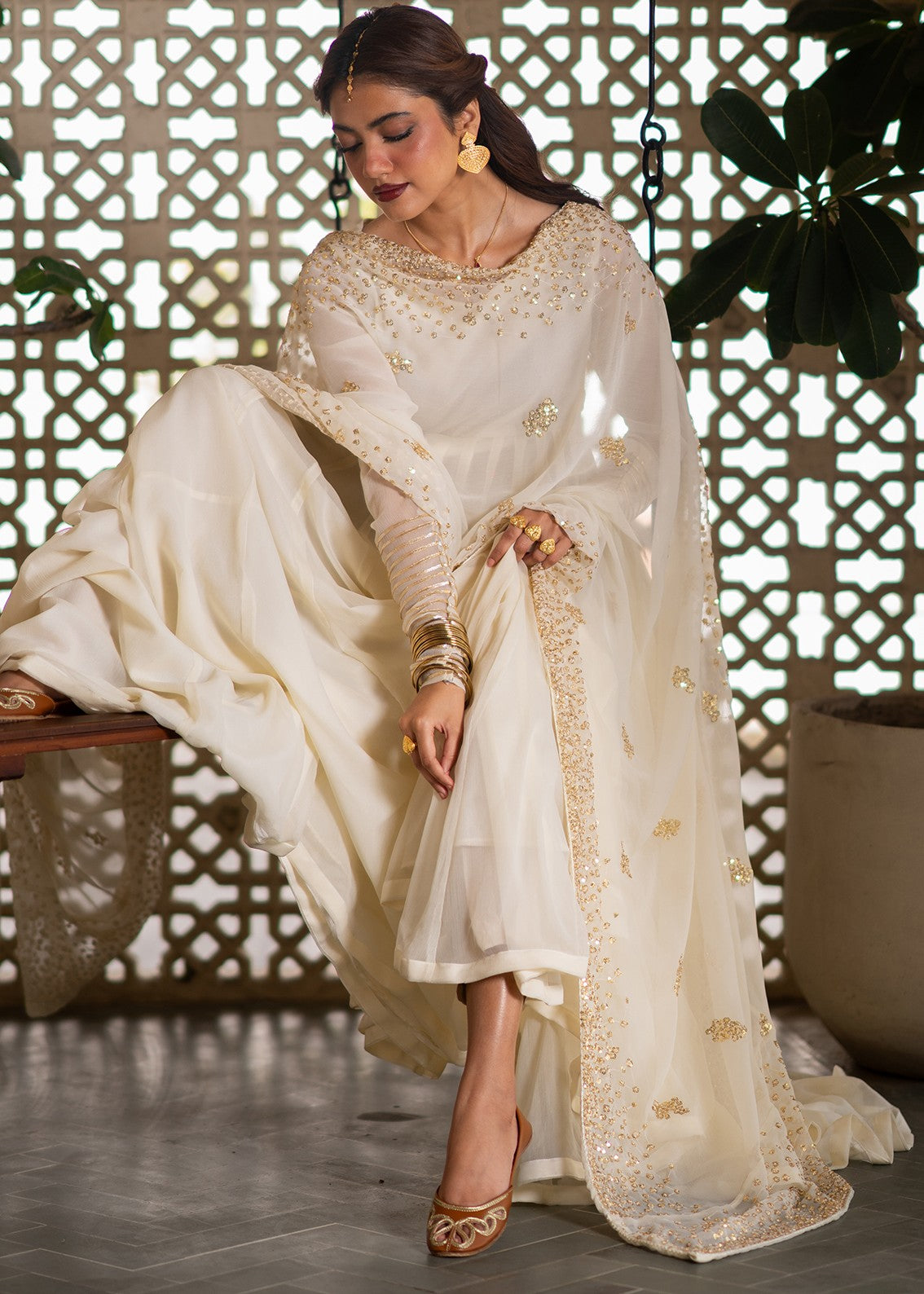 bemberg crinkle chiffon Pishwas in Eggshell