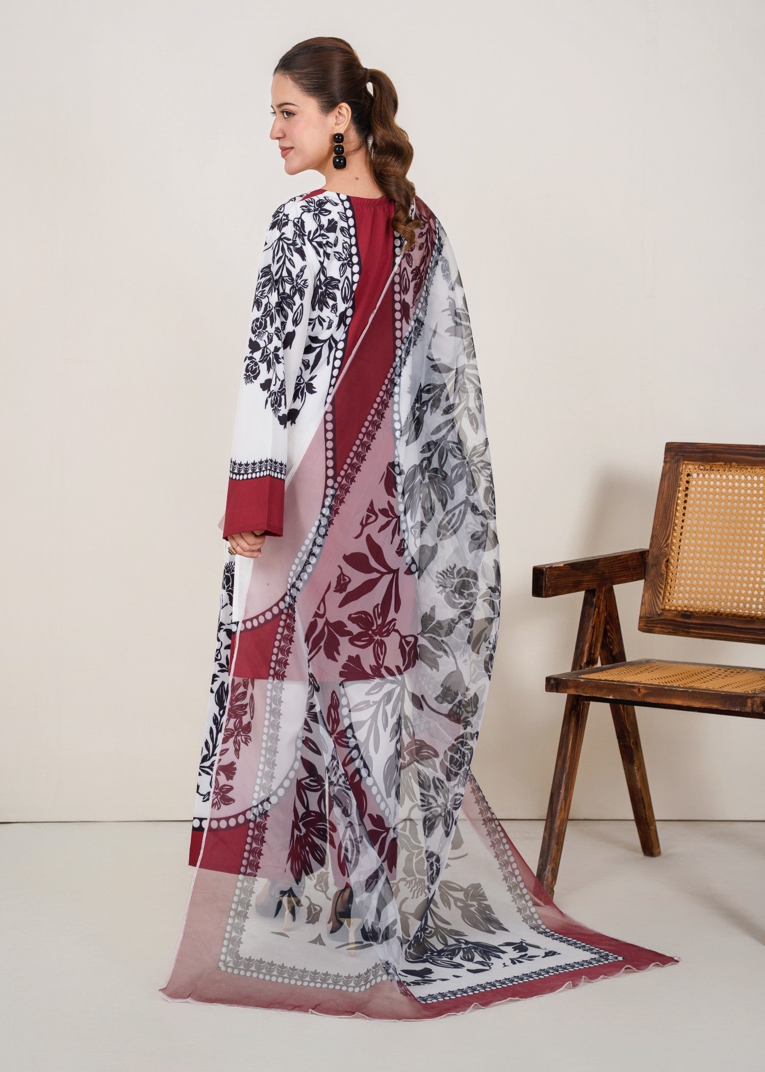 silk crepe Kurta Set in Maroon, white