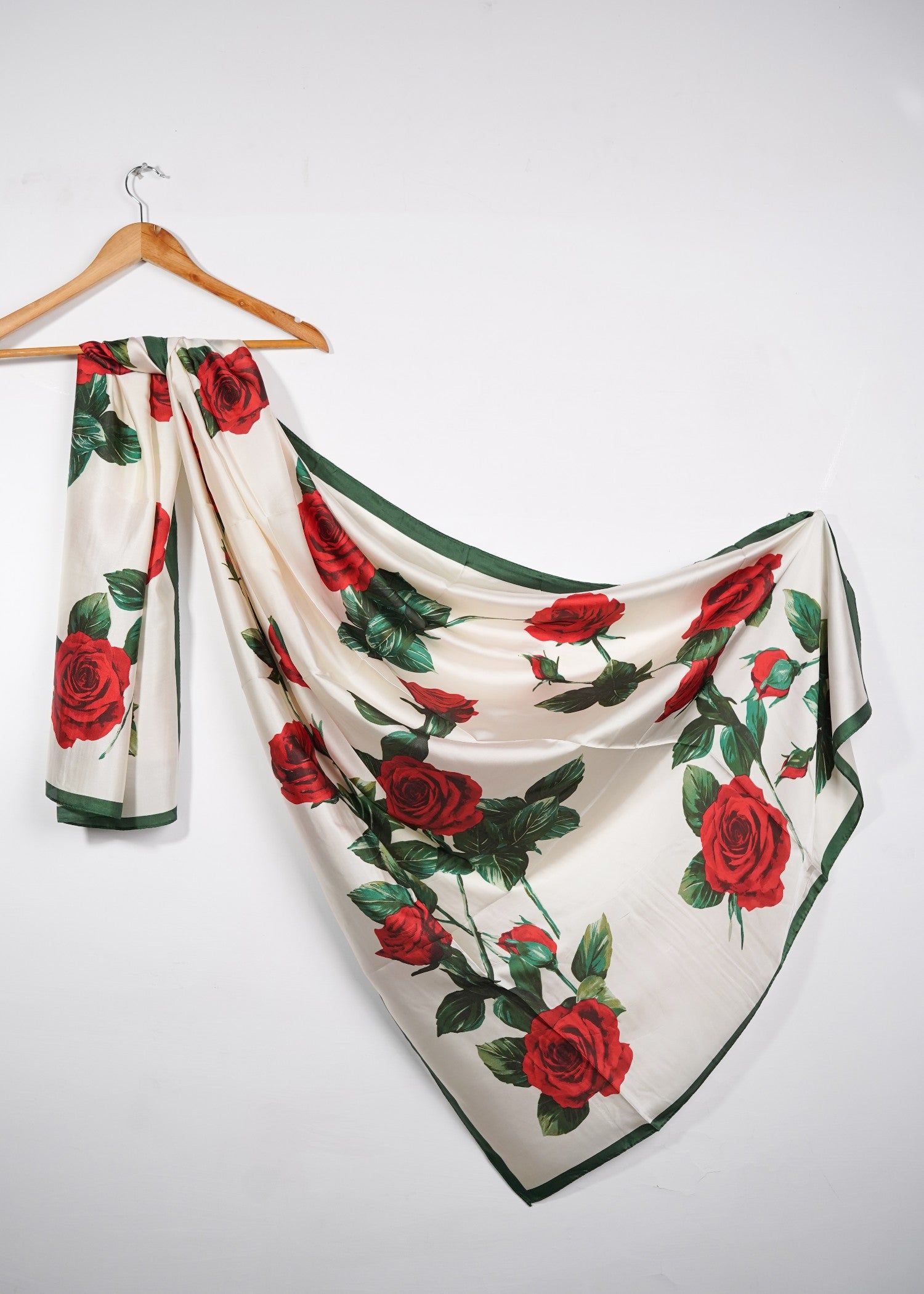 silk grip Hijab in Multi