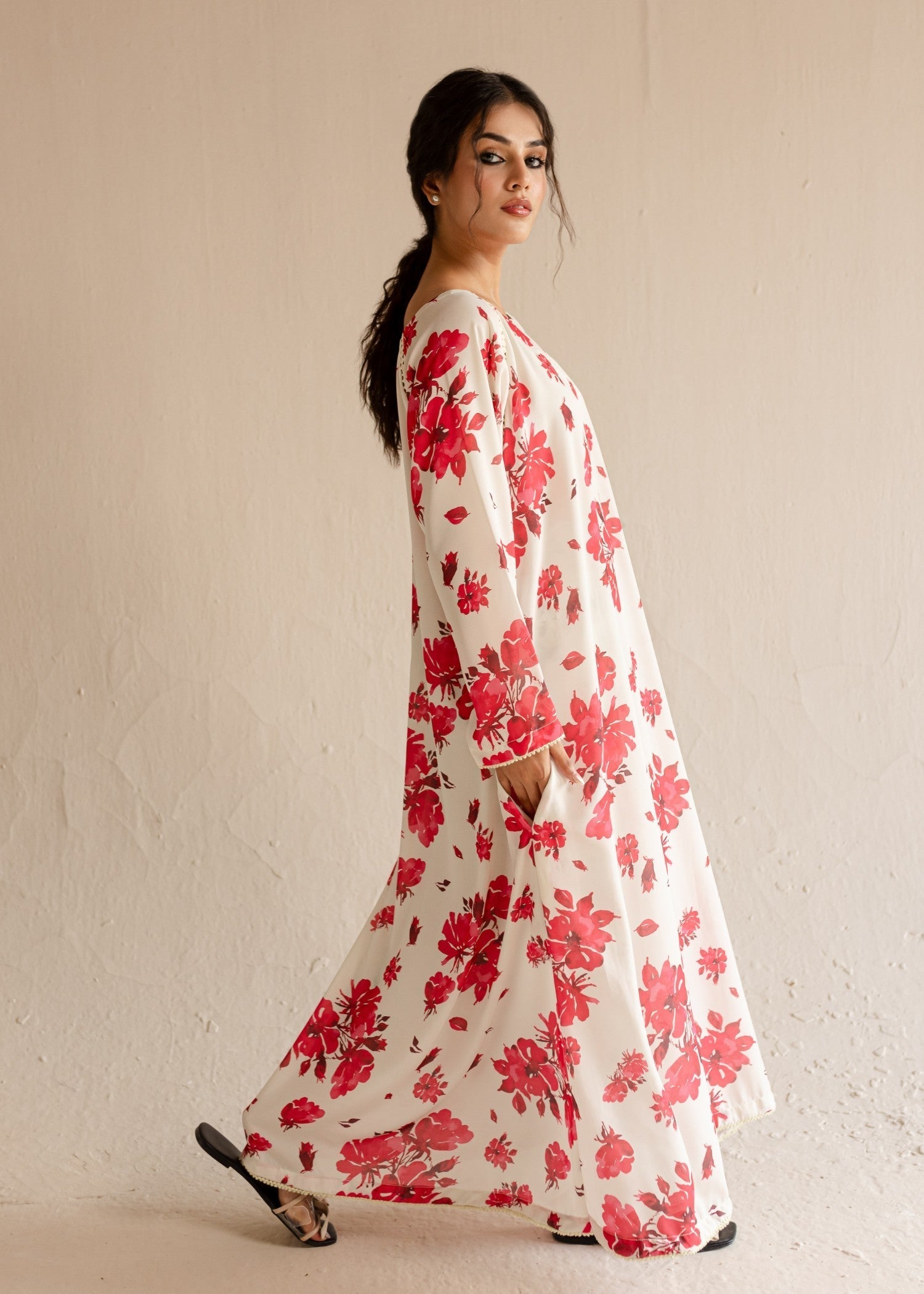 crepe Dress in White