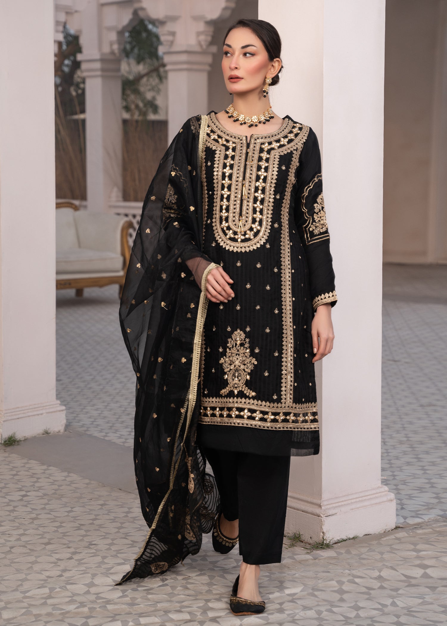 organza Kurta Set in Black