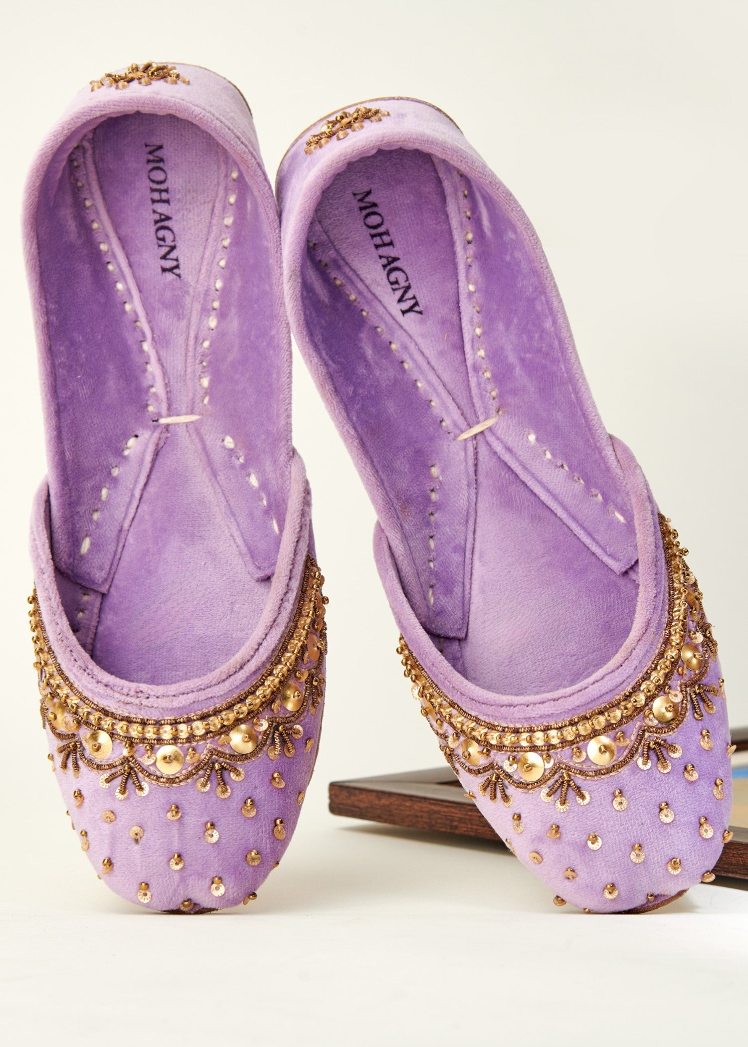 Khussa in Purple by - High Quality Women Khussa EFQ7391