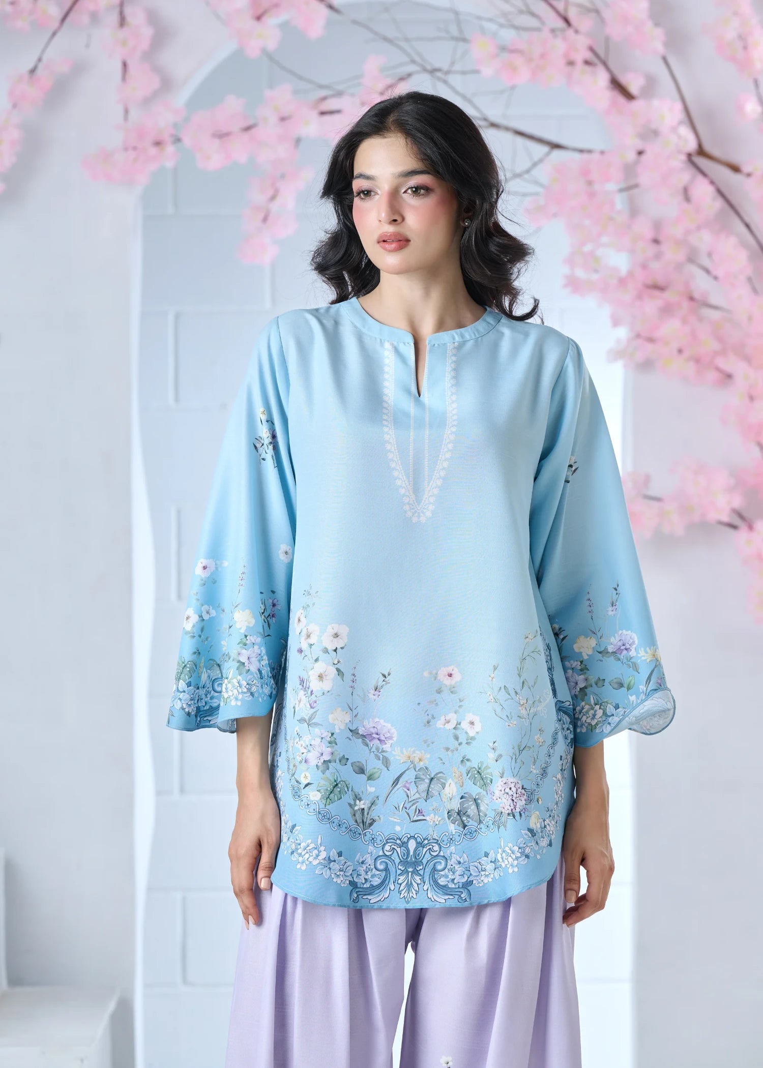 raw silk Kurta Set in Lilac, light blue