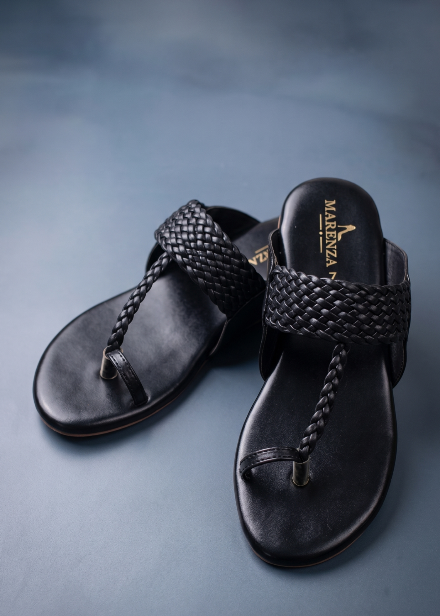 Kolapuri in Black by - High Quality Women Kolapuri SRI5099