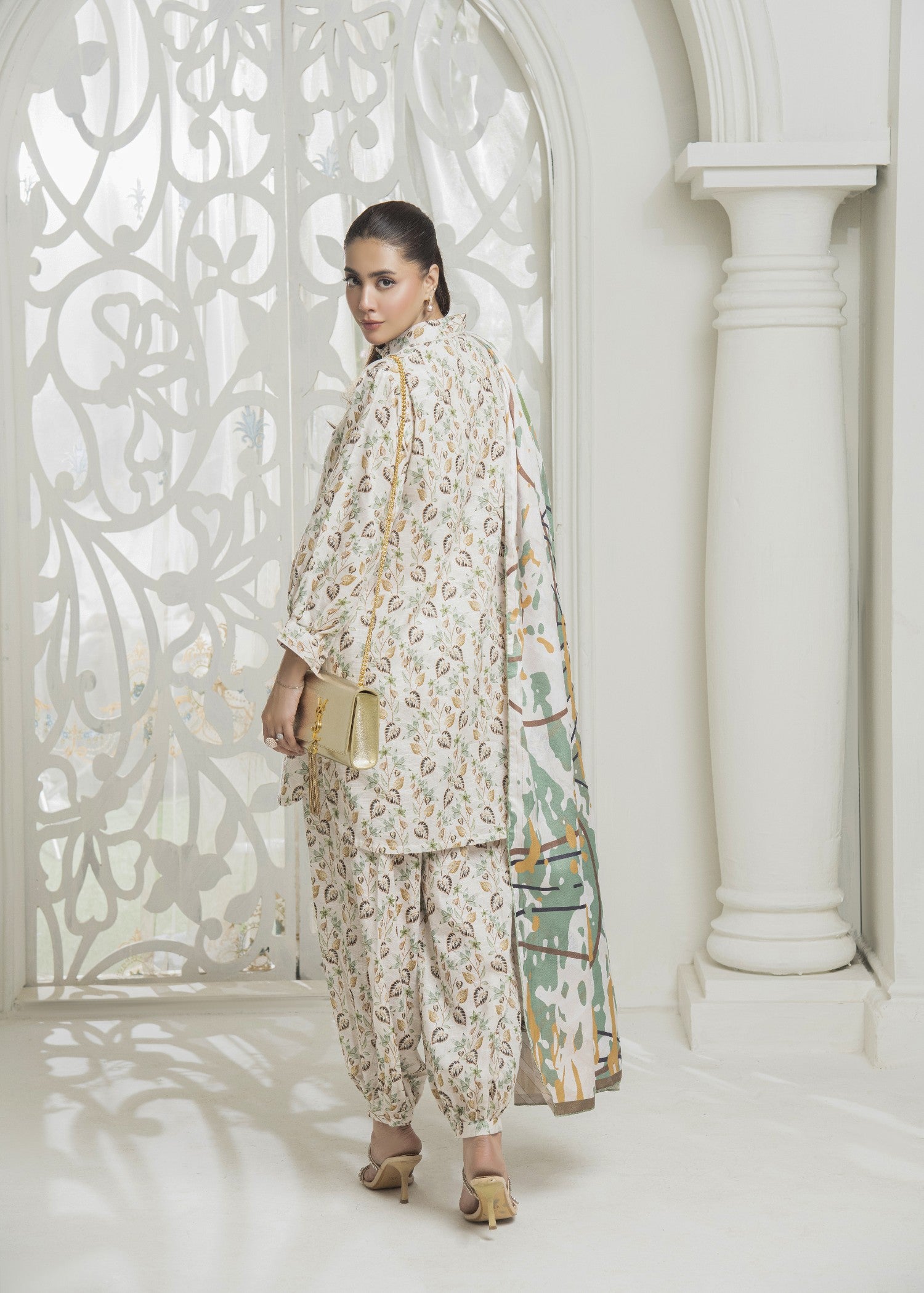 khaddar Kurta Set in Cream