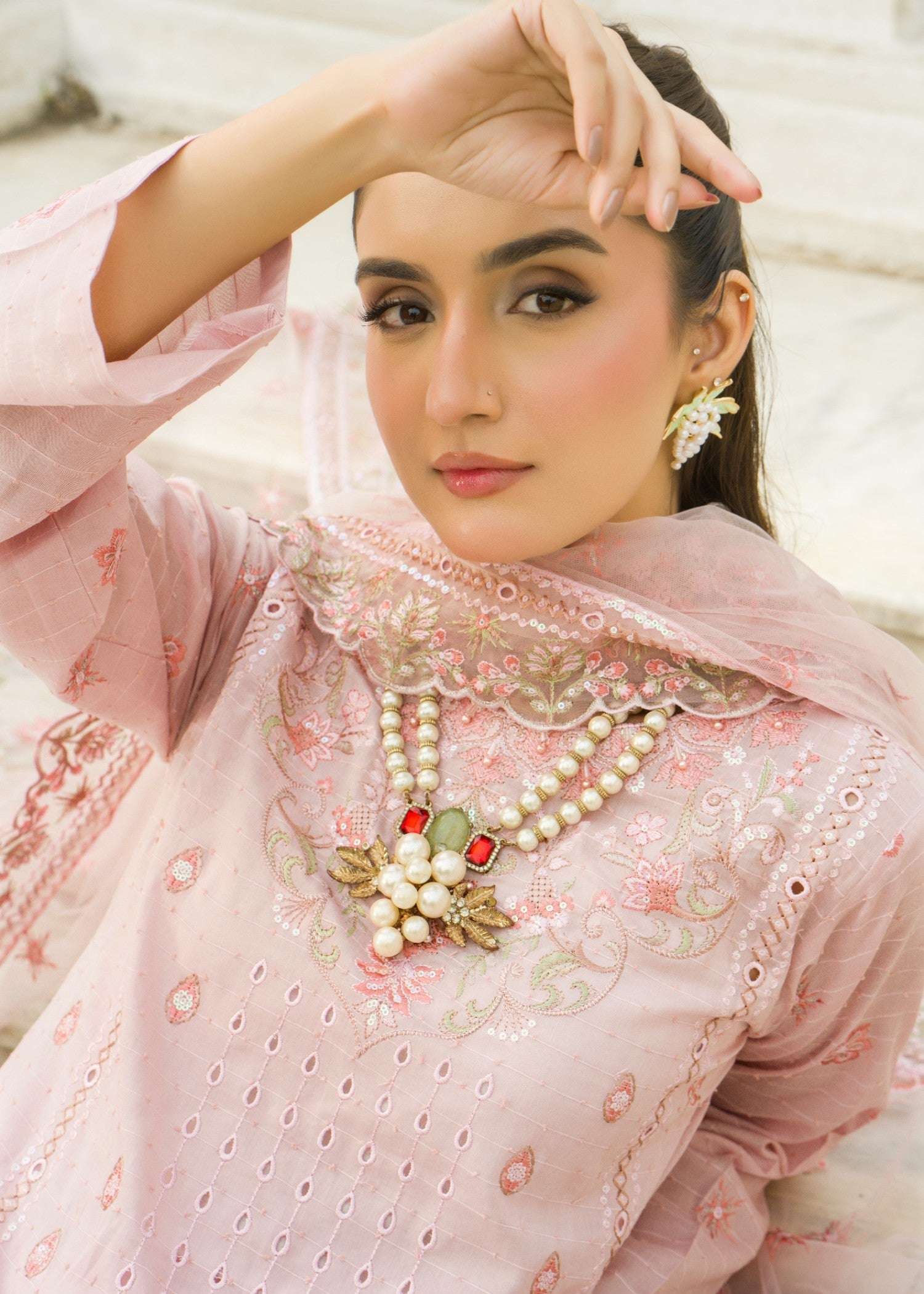 lawn Kurta Set in Baby pink
