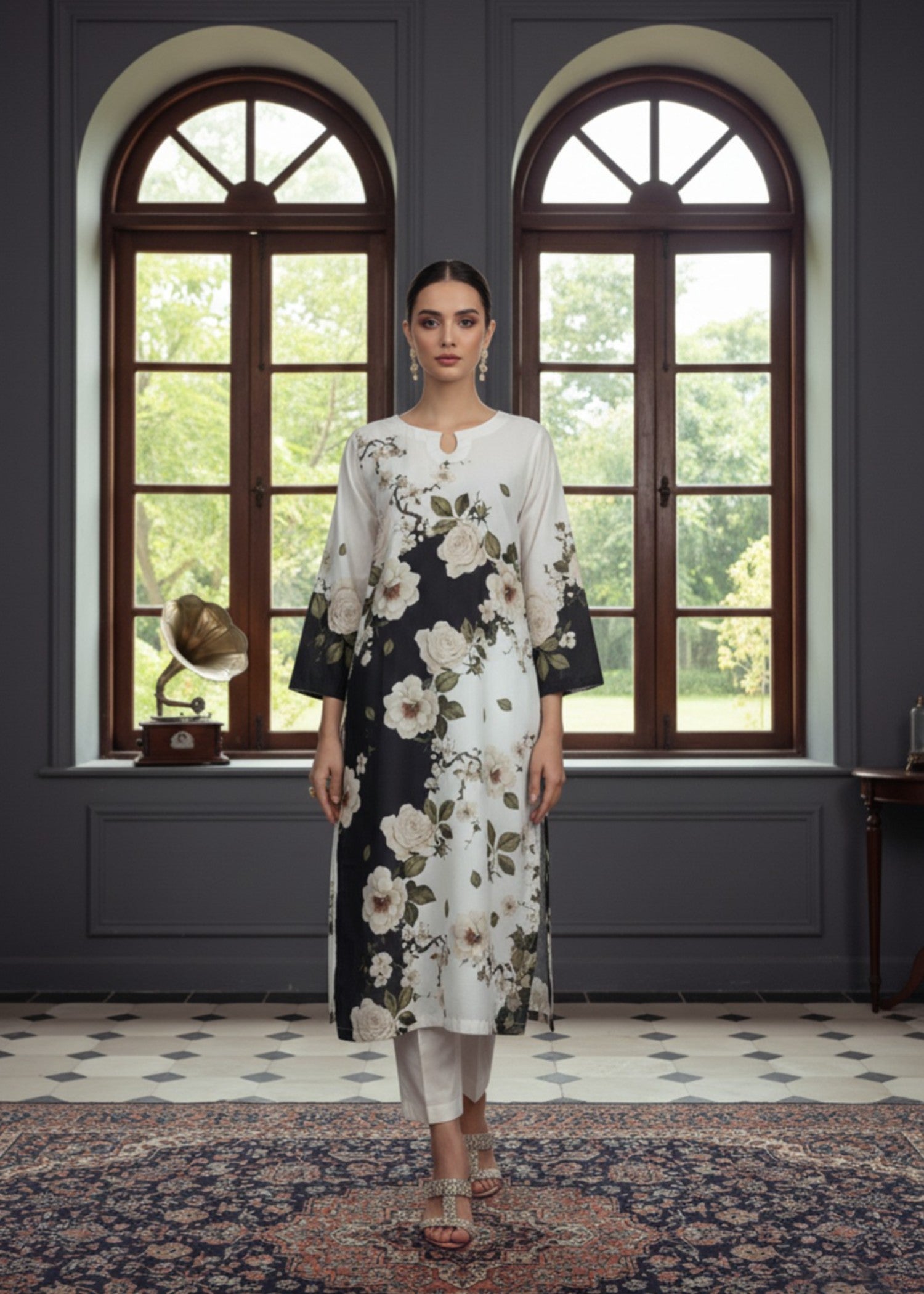poly lawn Kurta Set in Multi, jet black