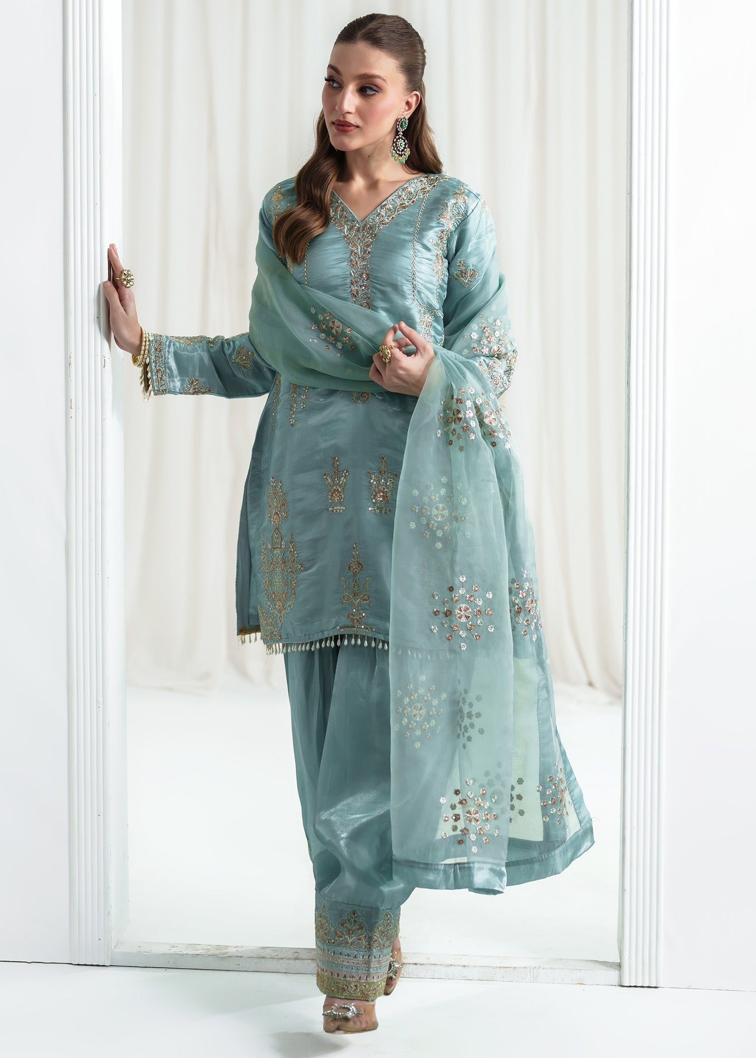 charmuse/shamooz Kurta Set in Pastel green