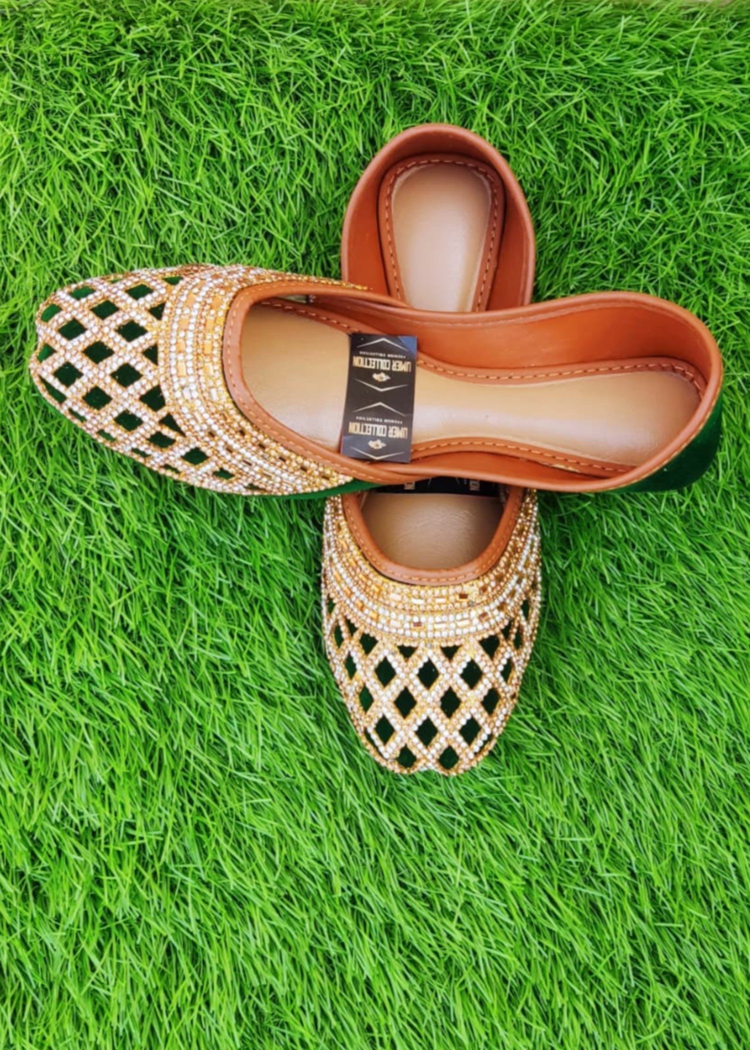 Khussa in Green by - High Quality Women Khussa IDF3256
