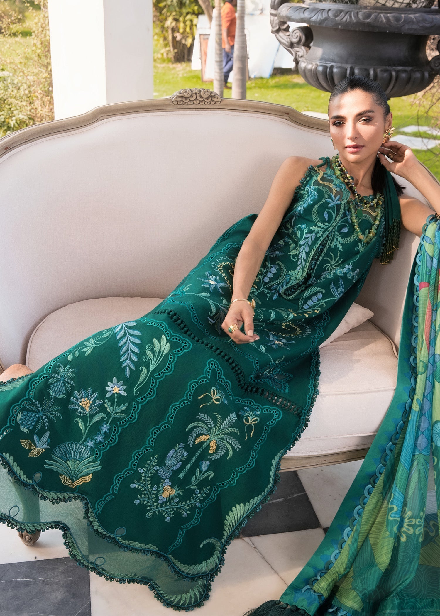 Flow Luxury Lawn – BEAUTY IN BLOOM - D3B