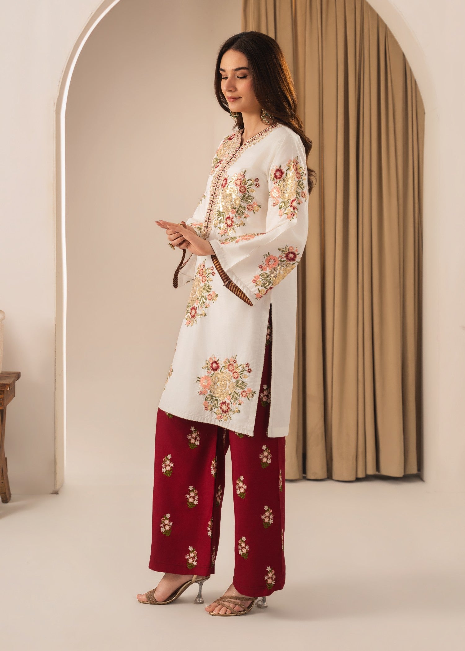 lawn Kurta Set in White, maroon