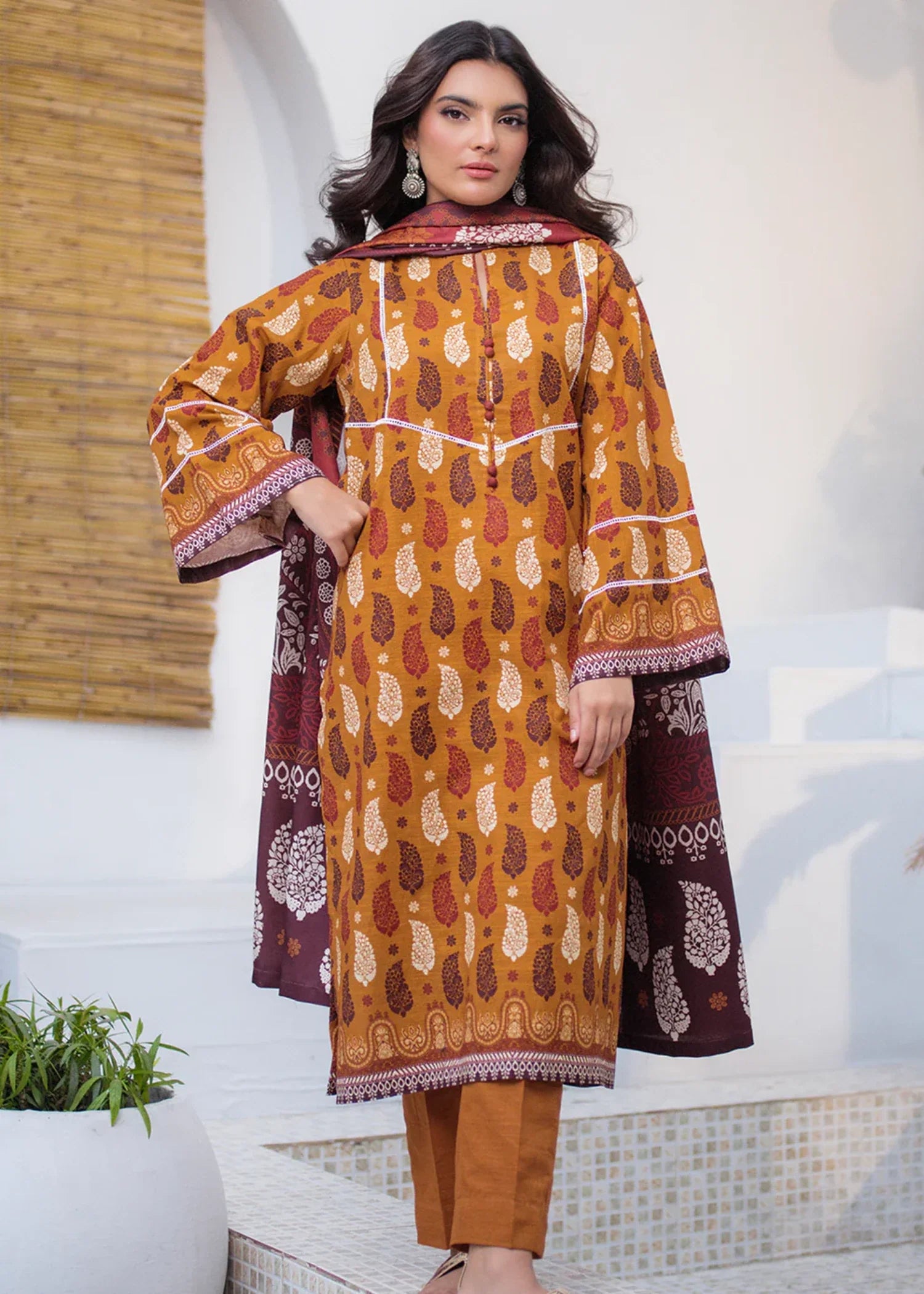 khaddar Unstitched in Orange