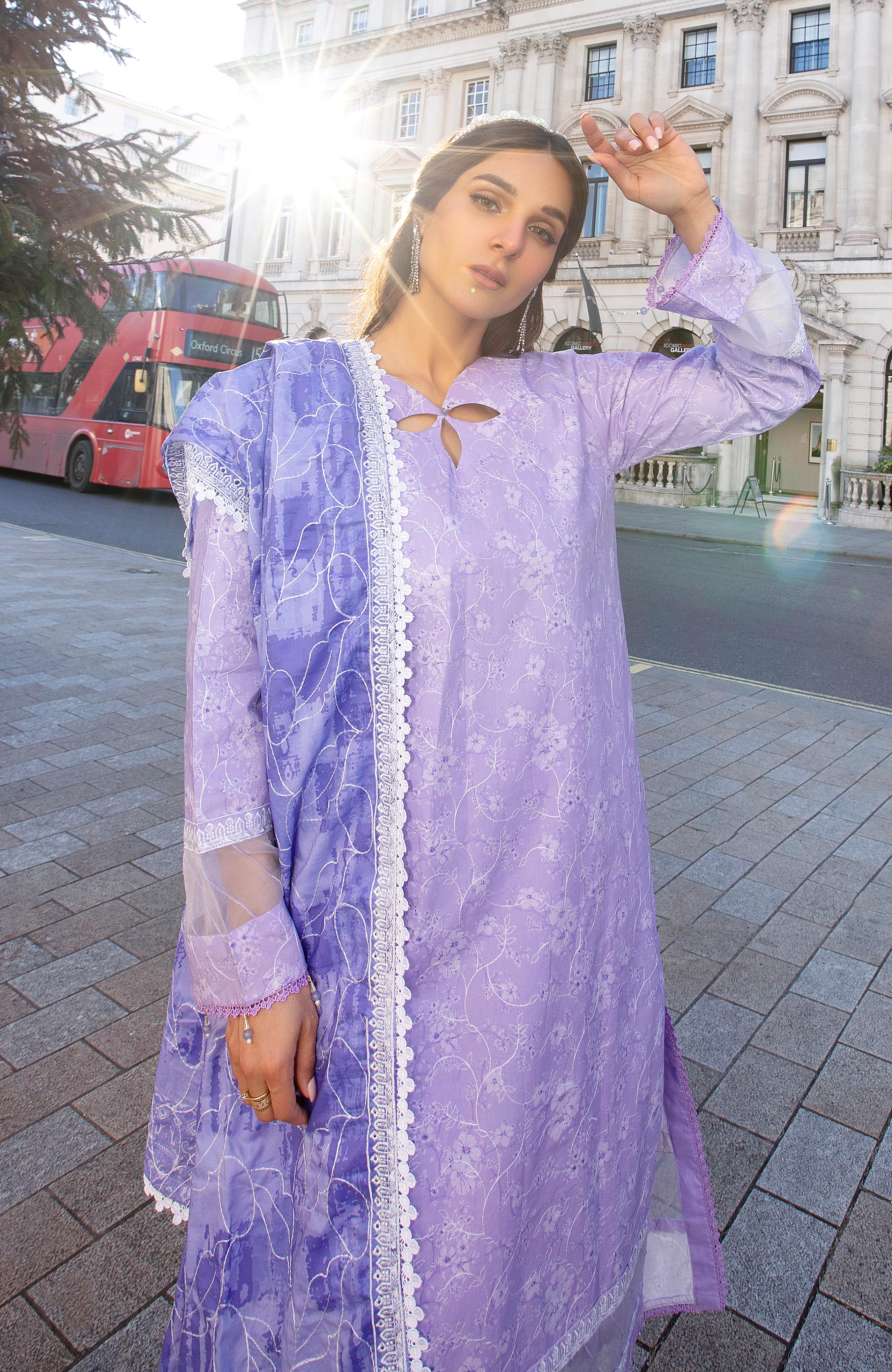 Dhagakari Lawn – DKE-26-07