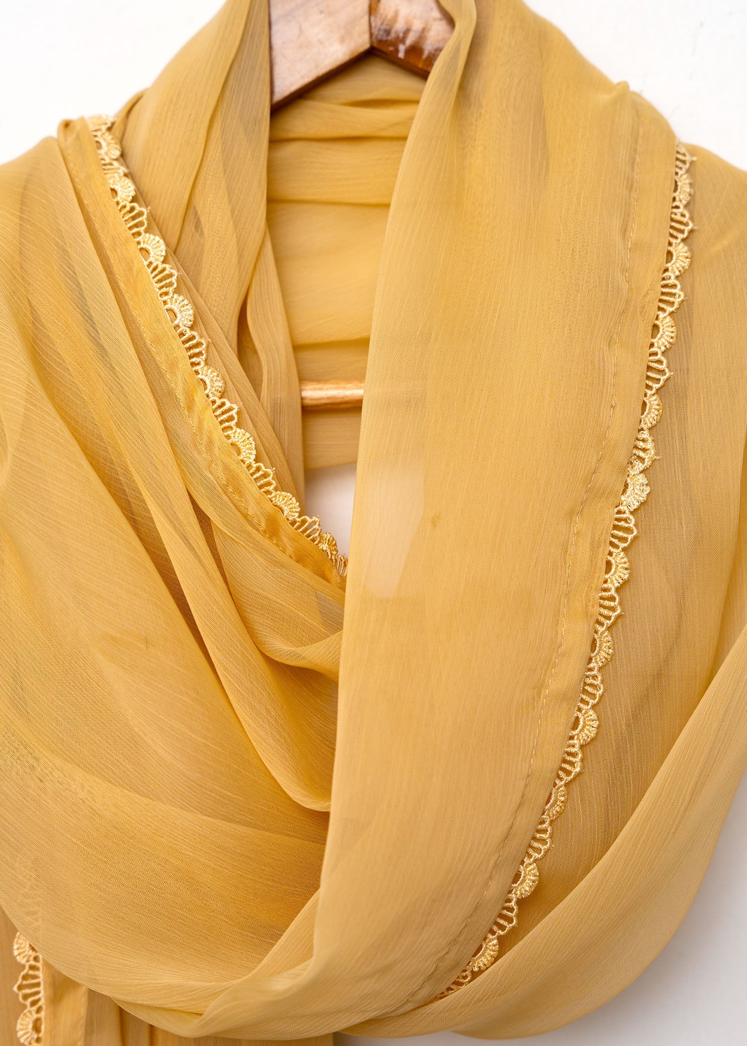Dupatta in Saffron