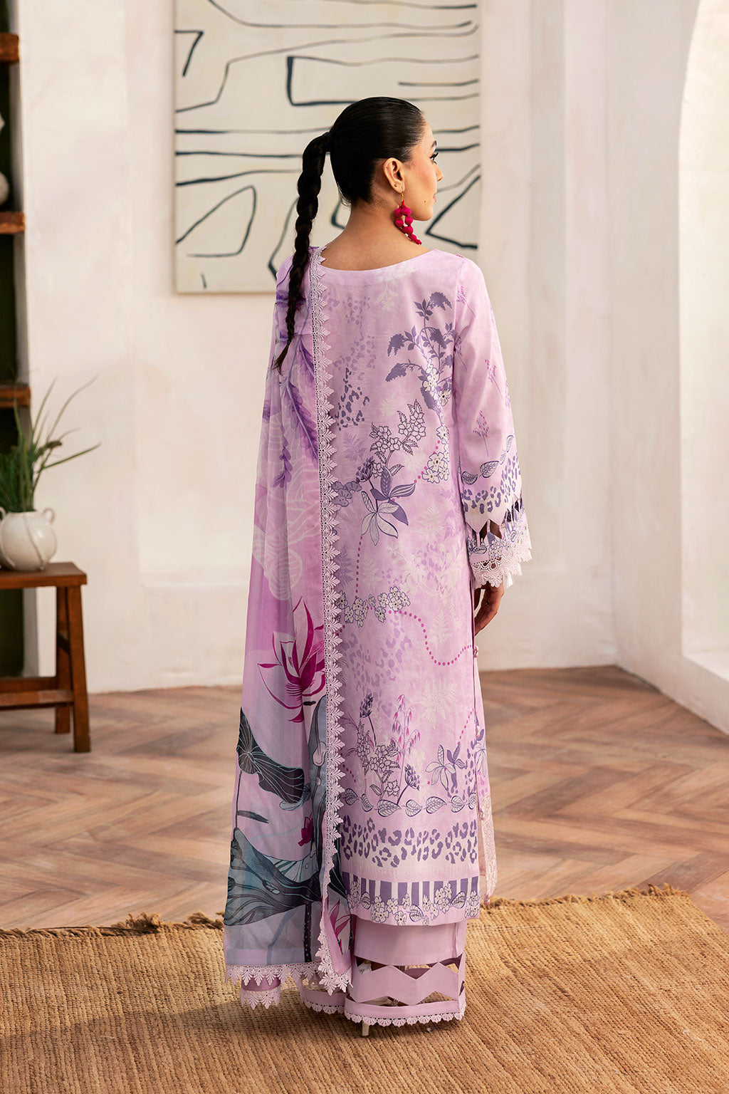 Mashaal Lawn – L-1404