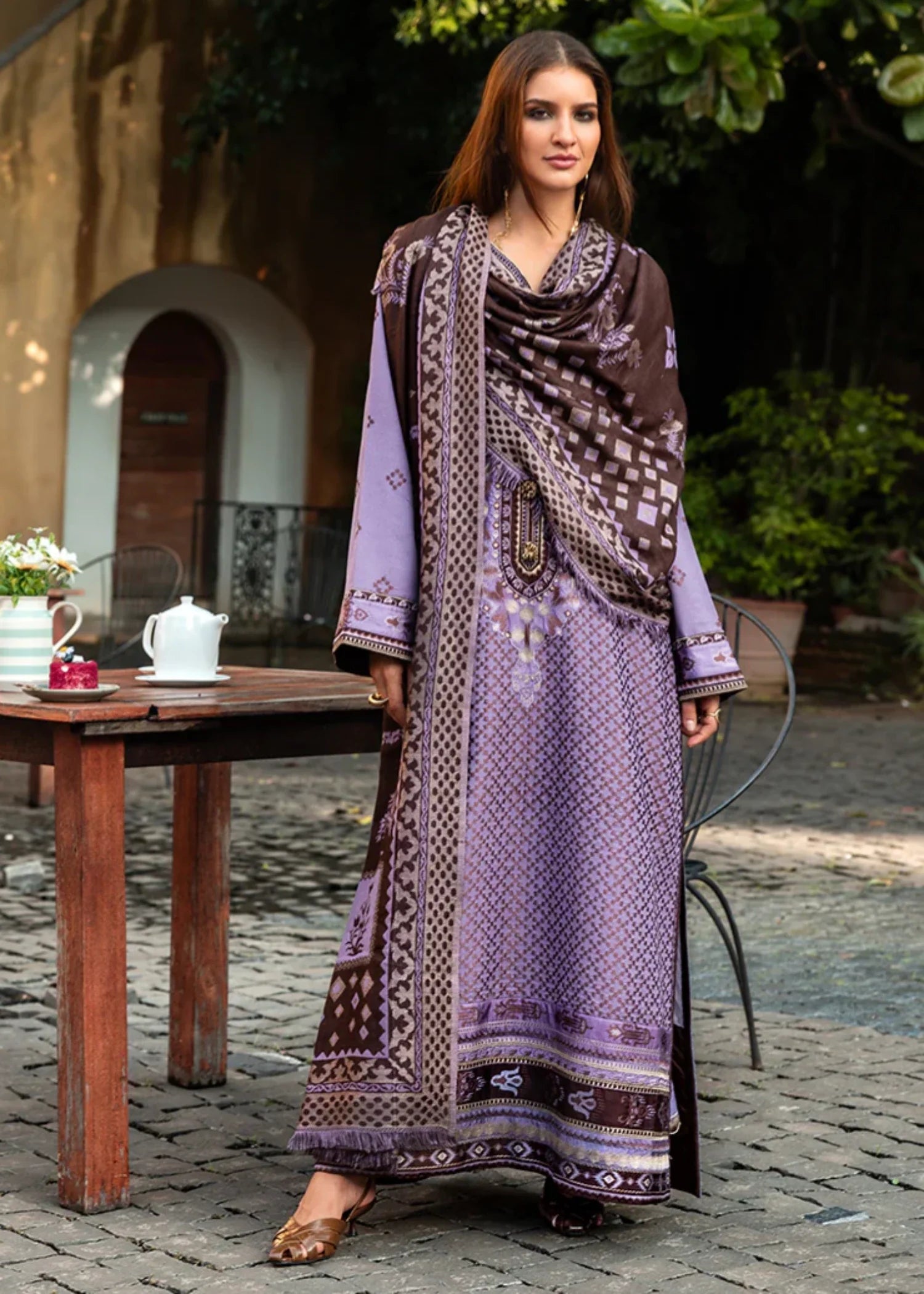 karandi Kurta Set in Purple heart