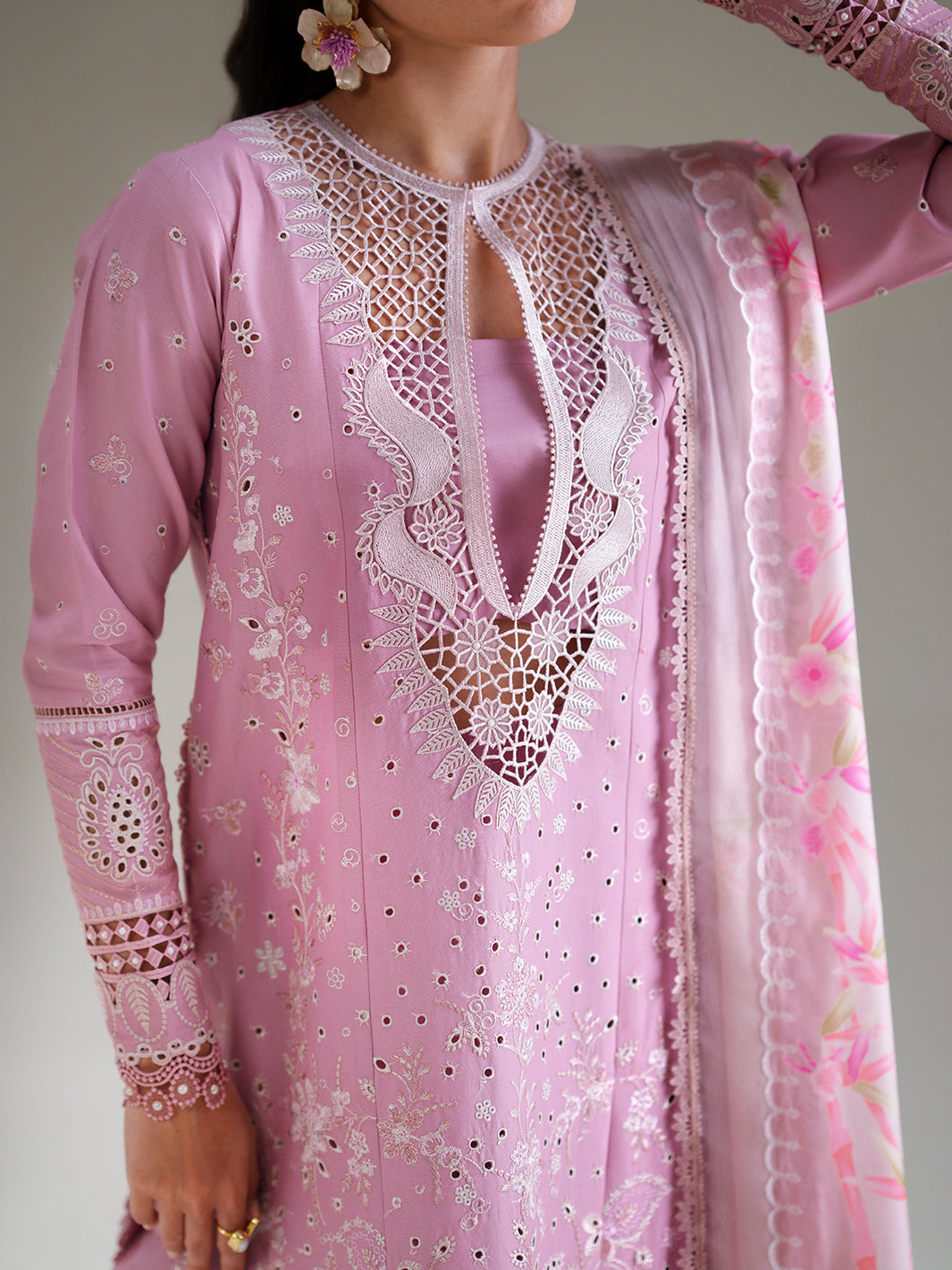 Amour Luxury Lawn – 181-B