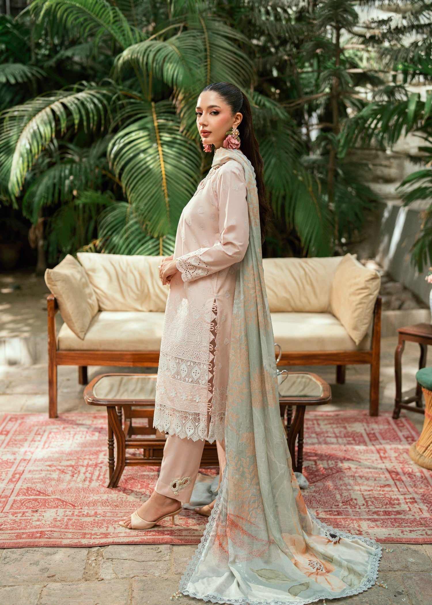 cambric Unstitched in Light pink