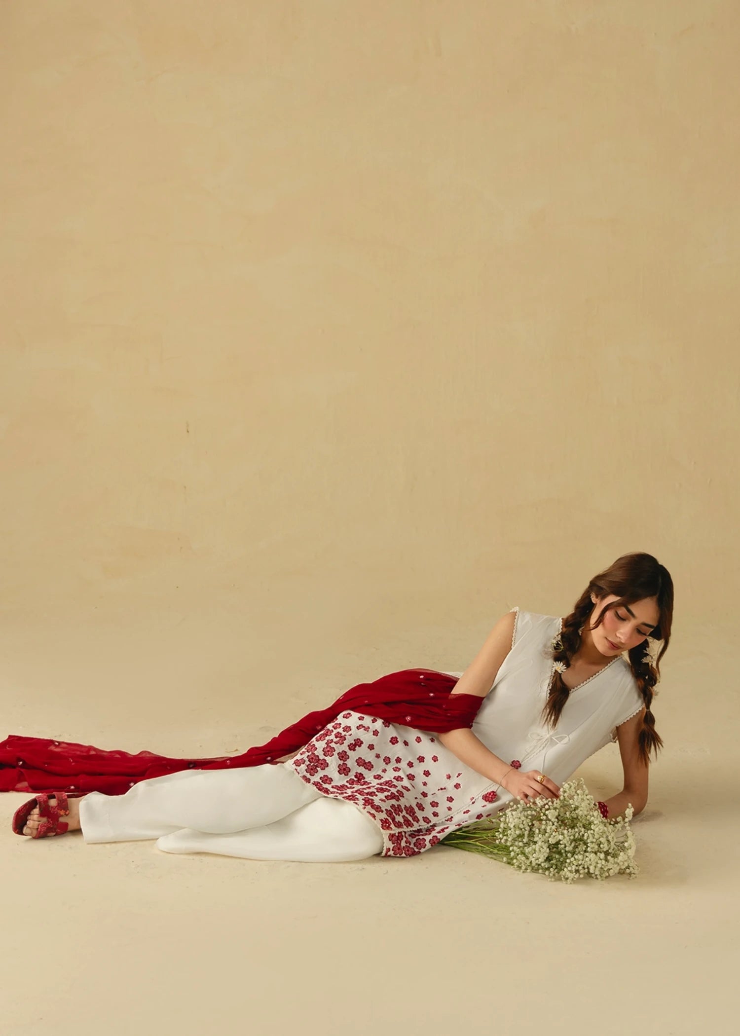lawn cotton Kurta Set in Snow
