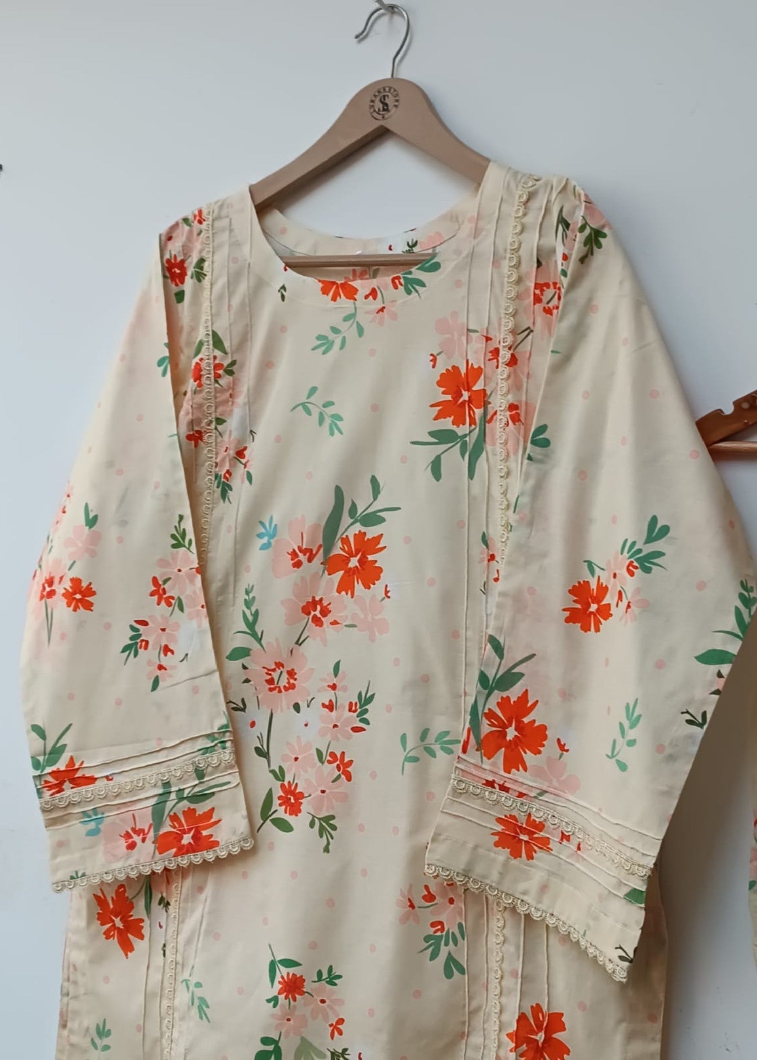 lawn Kurta Set in Buttercream