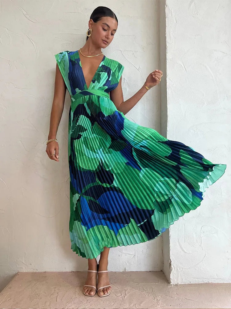 SARA PLEATED DRESS