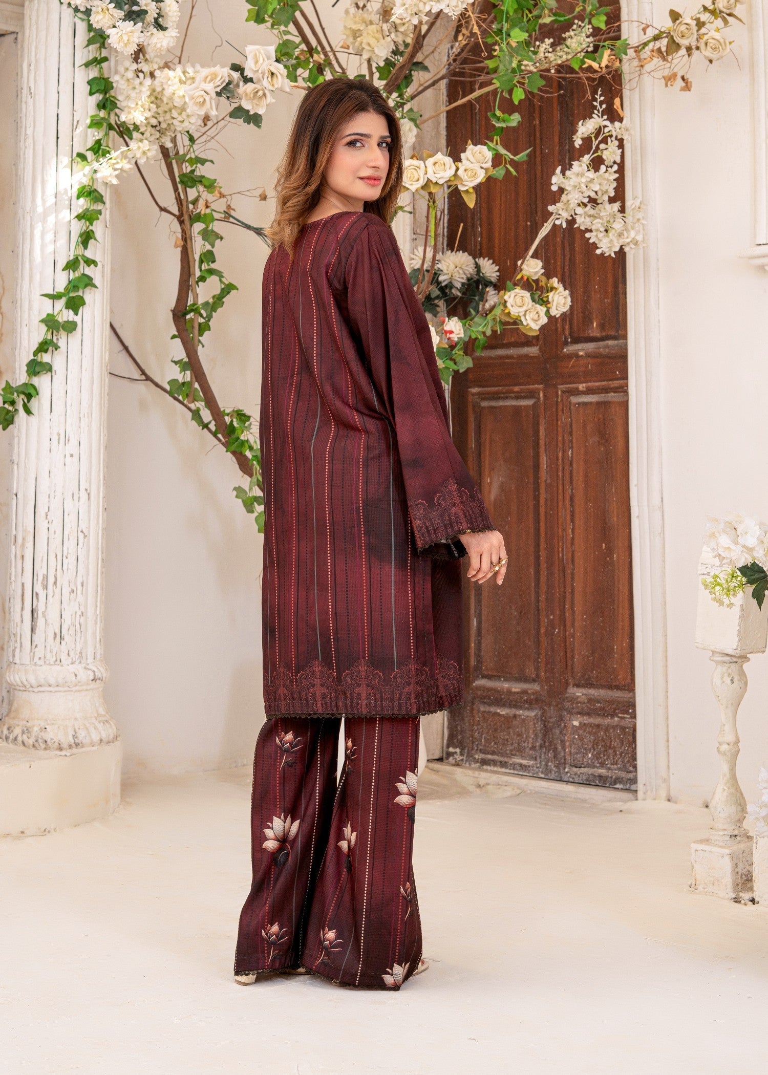 swiss lawn Kurta Set in Chocolate brown
