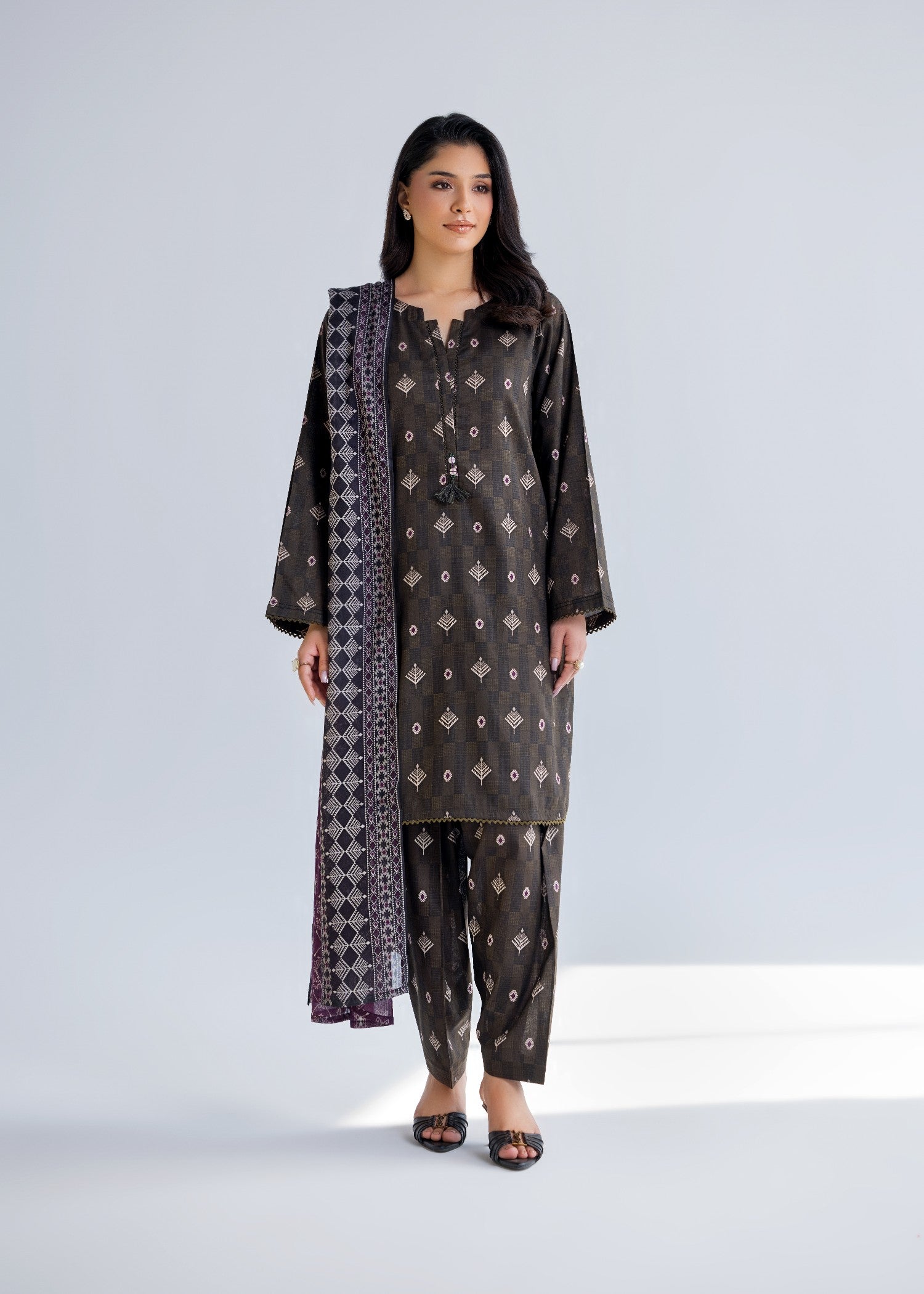 lawn Kurta Set in Walnut brown