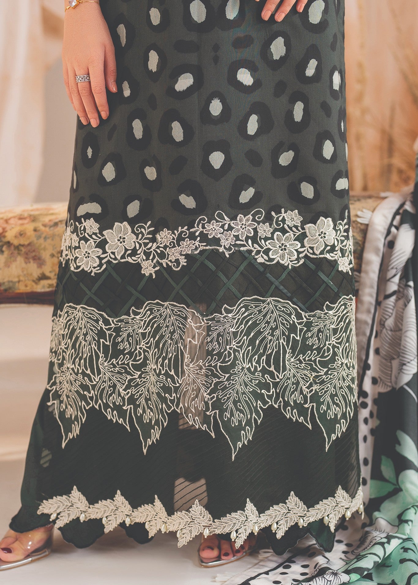 viscose Unstitched in Graphite