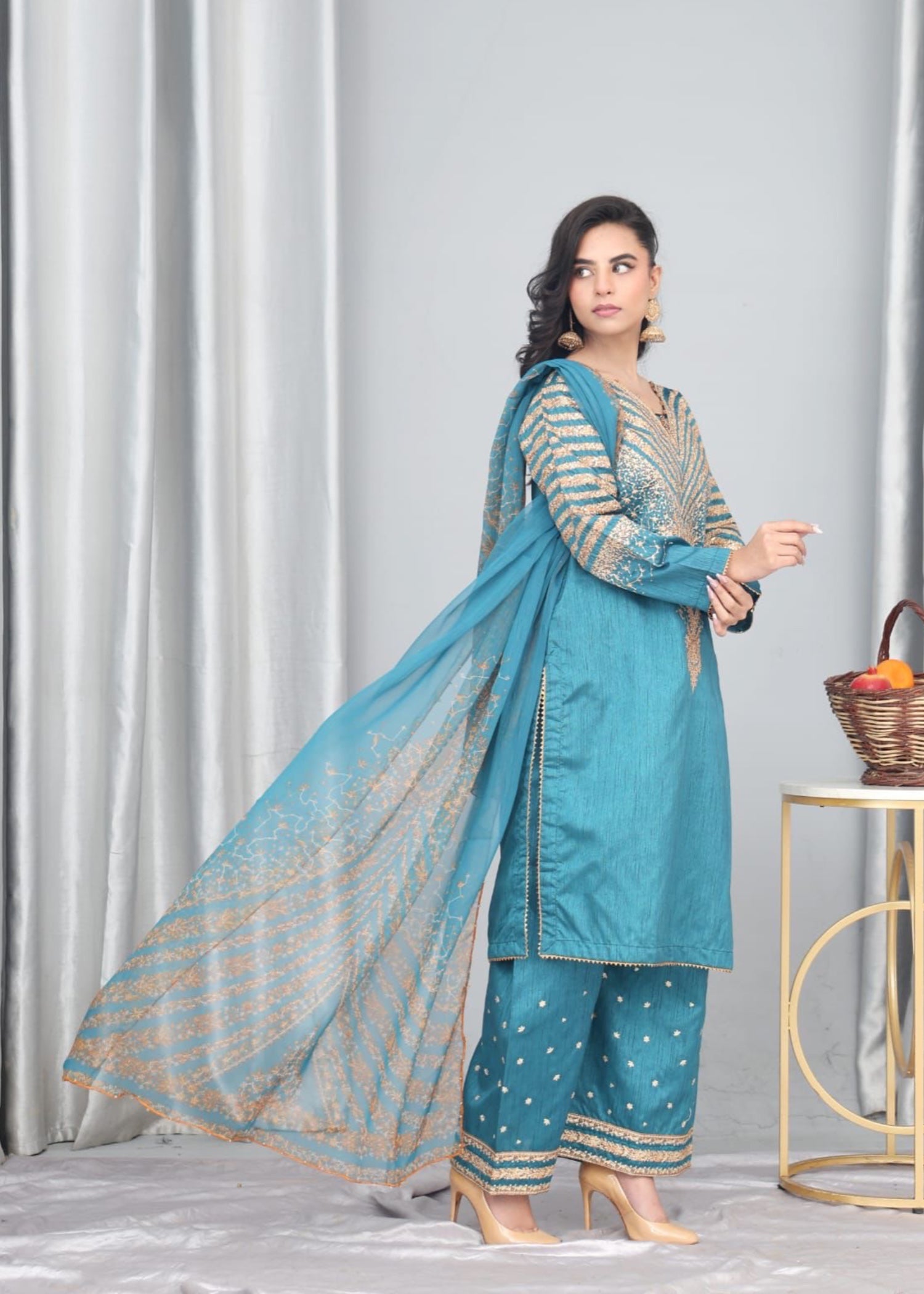 raw silk Kurta Set in Turquoise