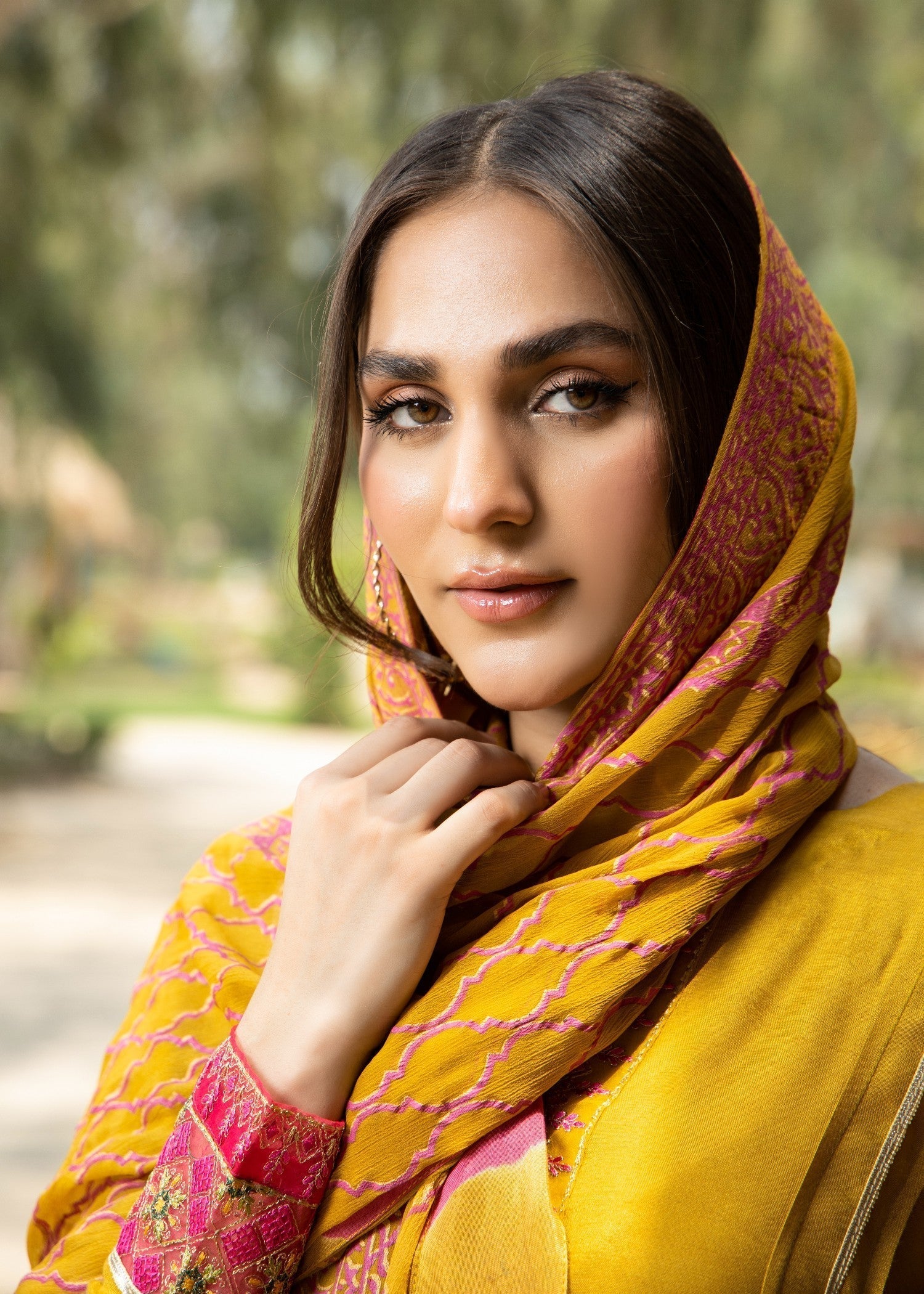 pk raw silk Kurta Set in Mustard